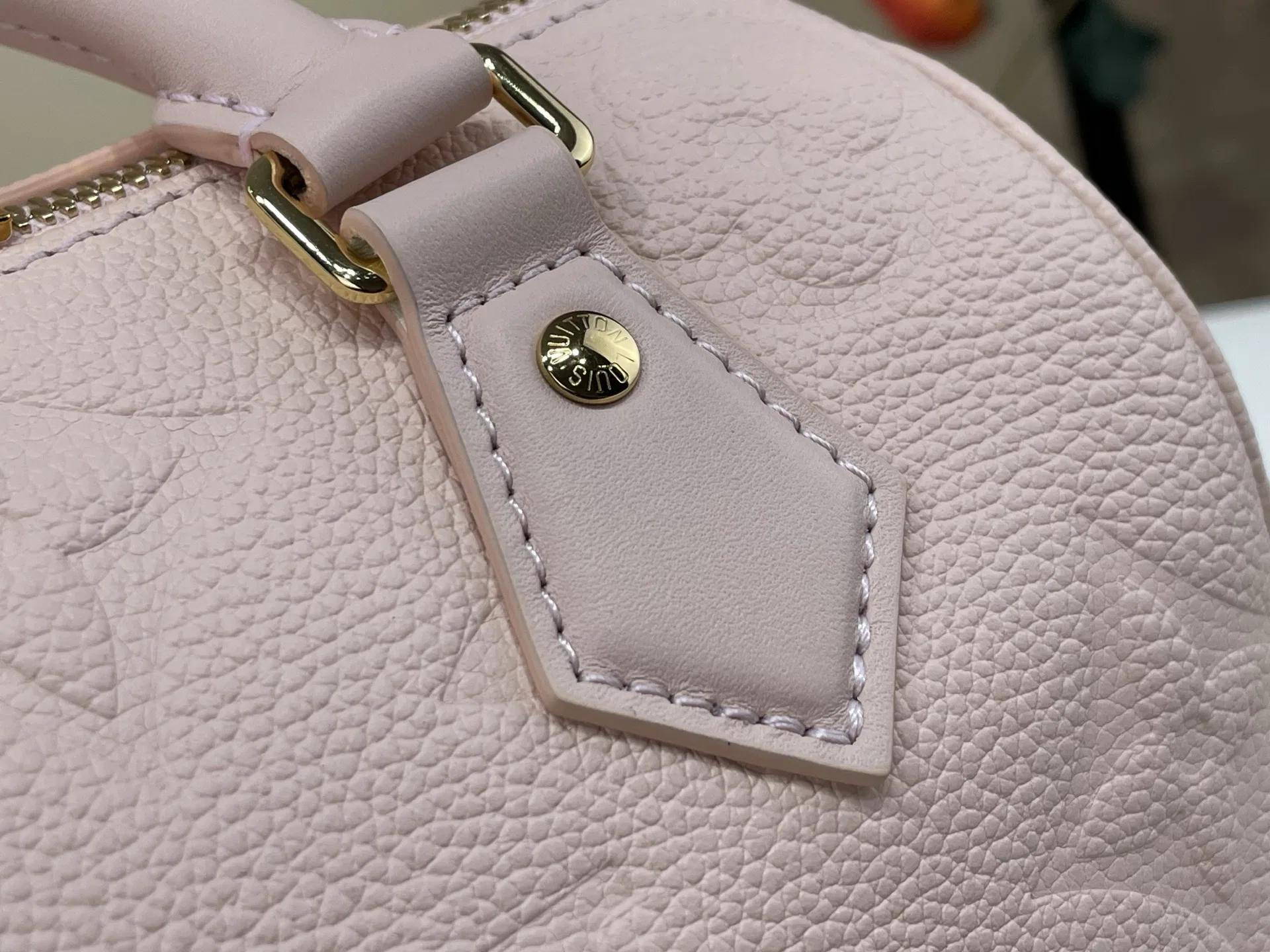 LV 27FW VCICDVH 028 토트백 5