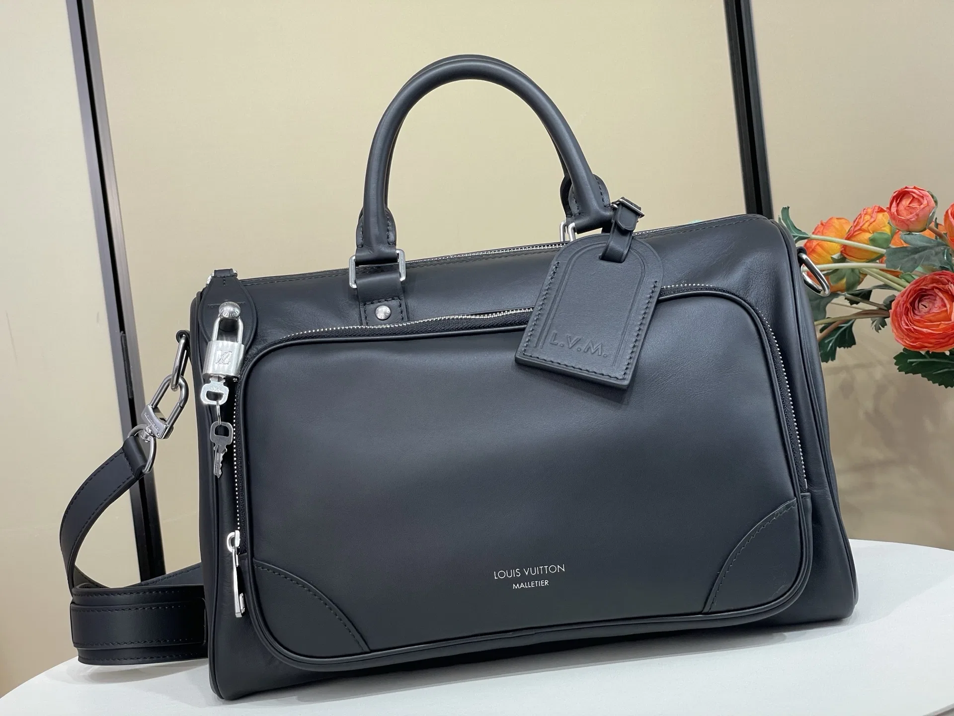 LV 27FW VCICDVH 030 토트백