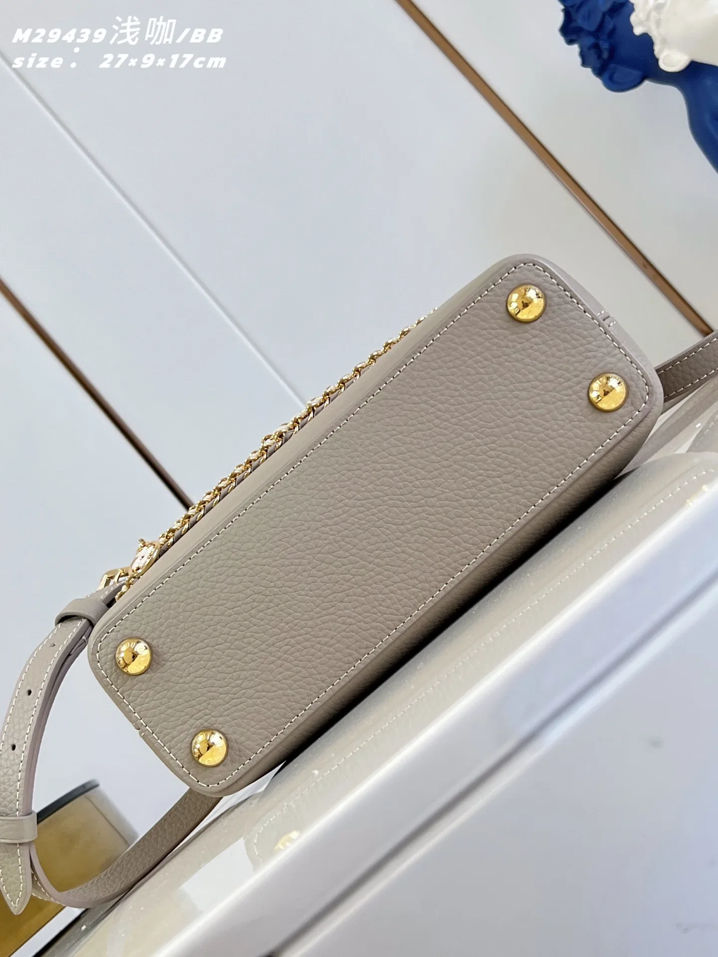 LV 27FW VCICDVH 036 토트백 5