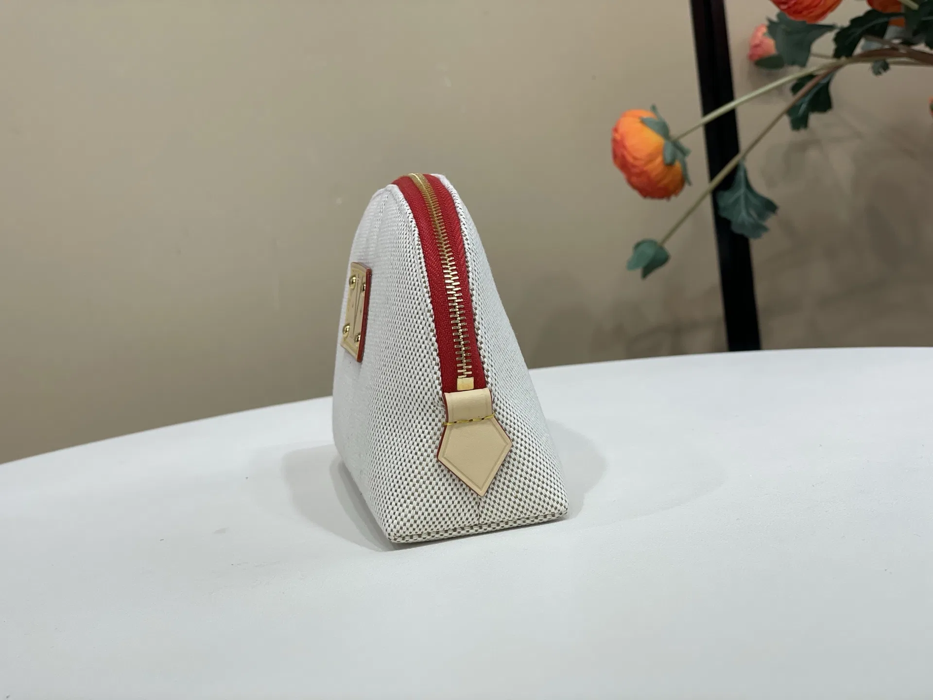 LV 27FW VCICDVH 042 미니파우치 3