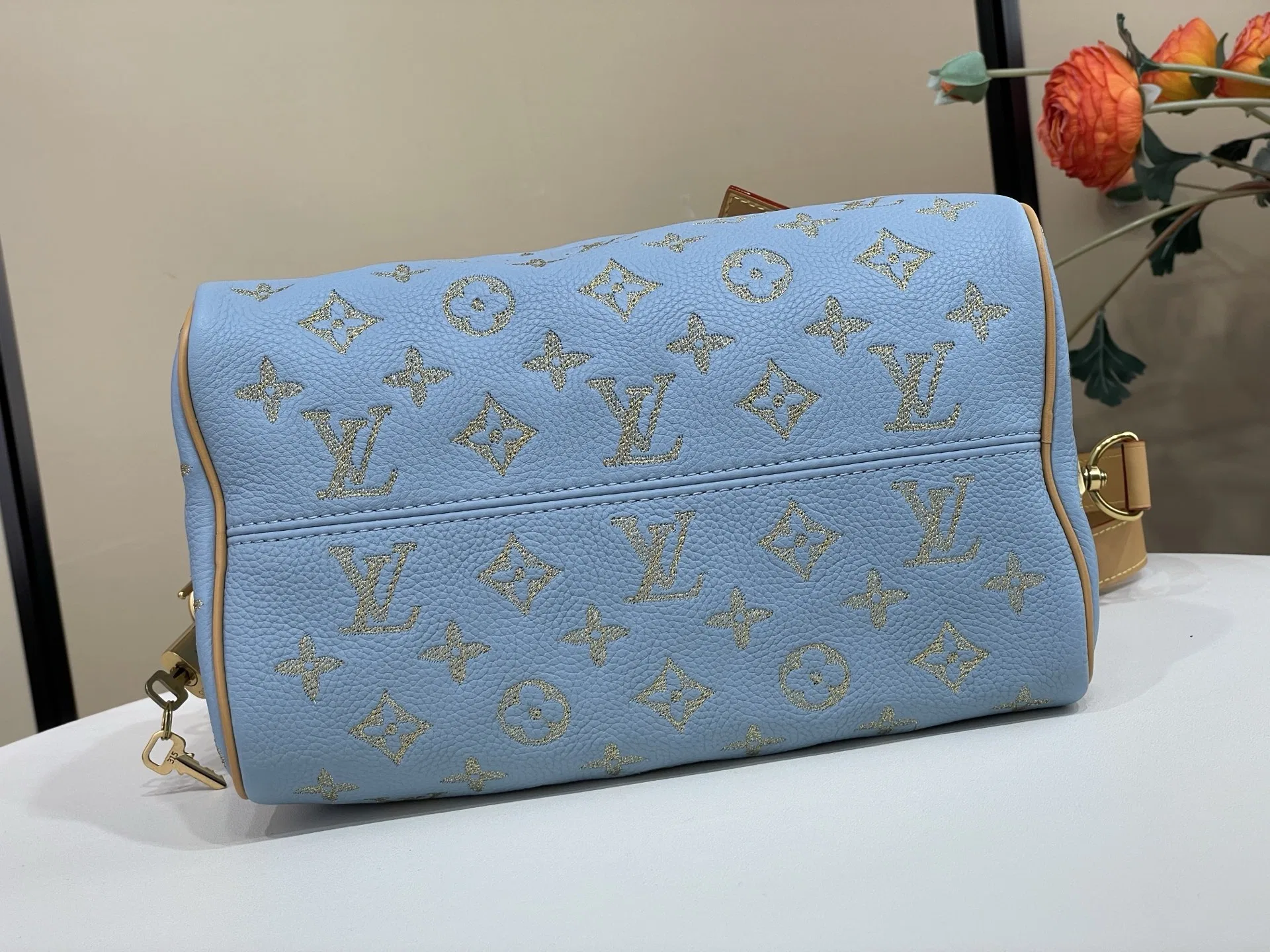 LV 27FW VCICDVH 050 토트백 5