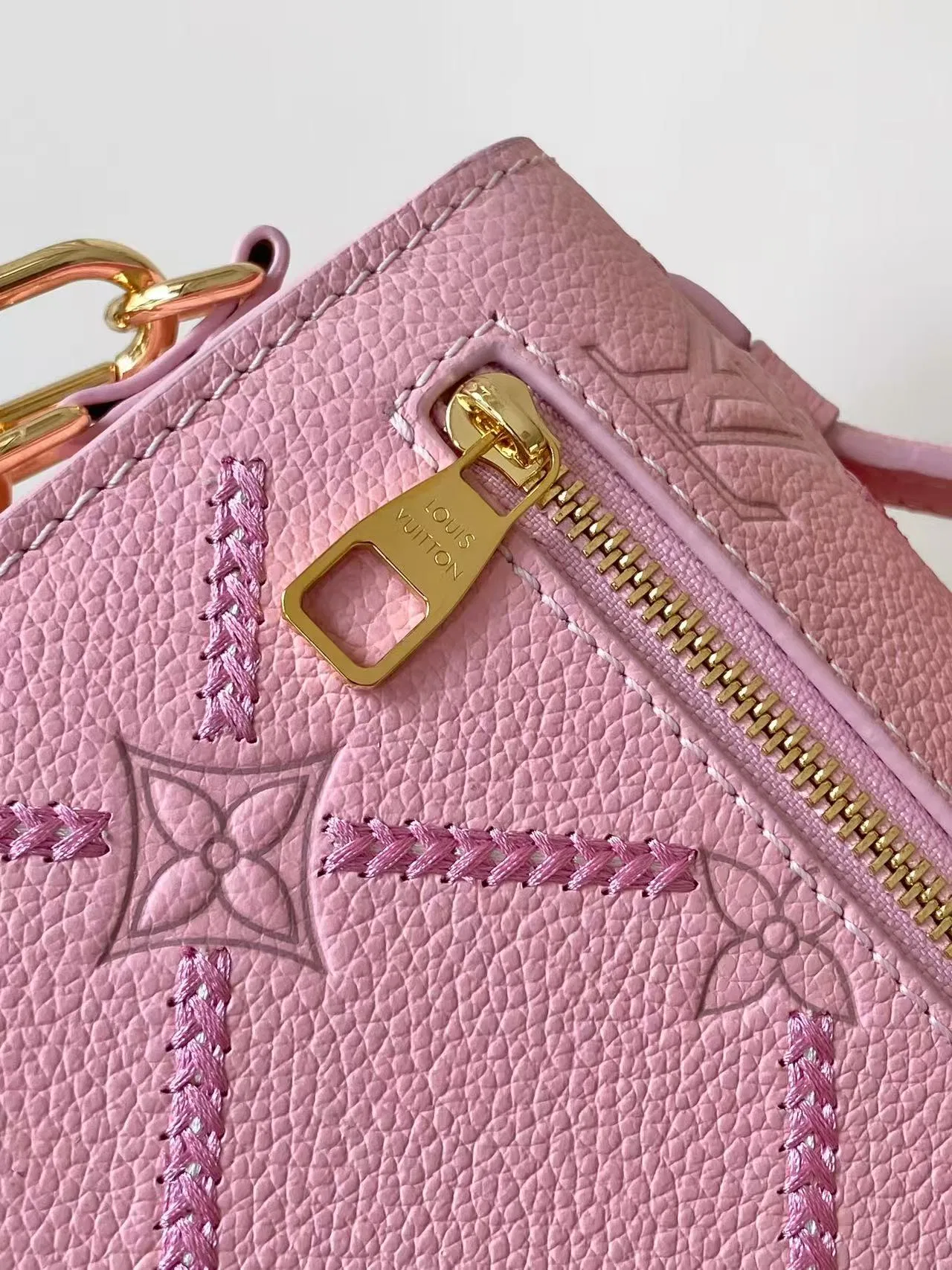 LV 27FW VCICDVH 054 미니백 6