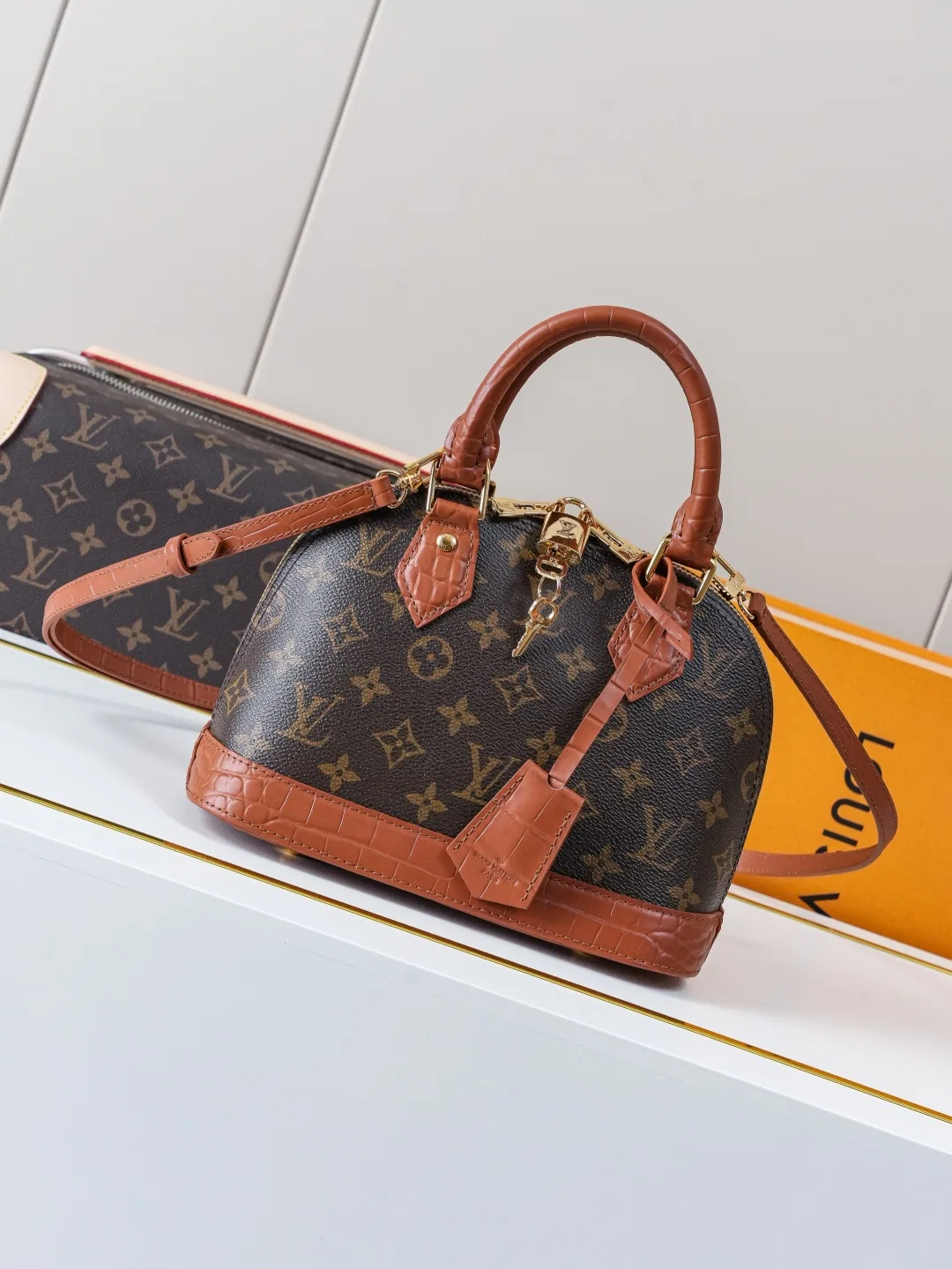 LV 27FW VCICDVH 057 토트백