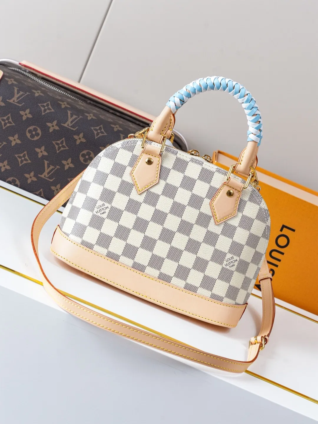 LV 27FW VCICDVH 058 토트백 3
