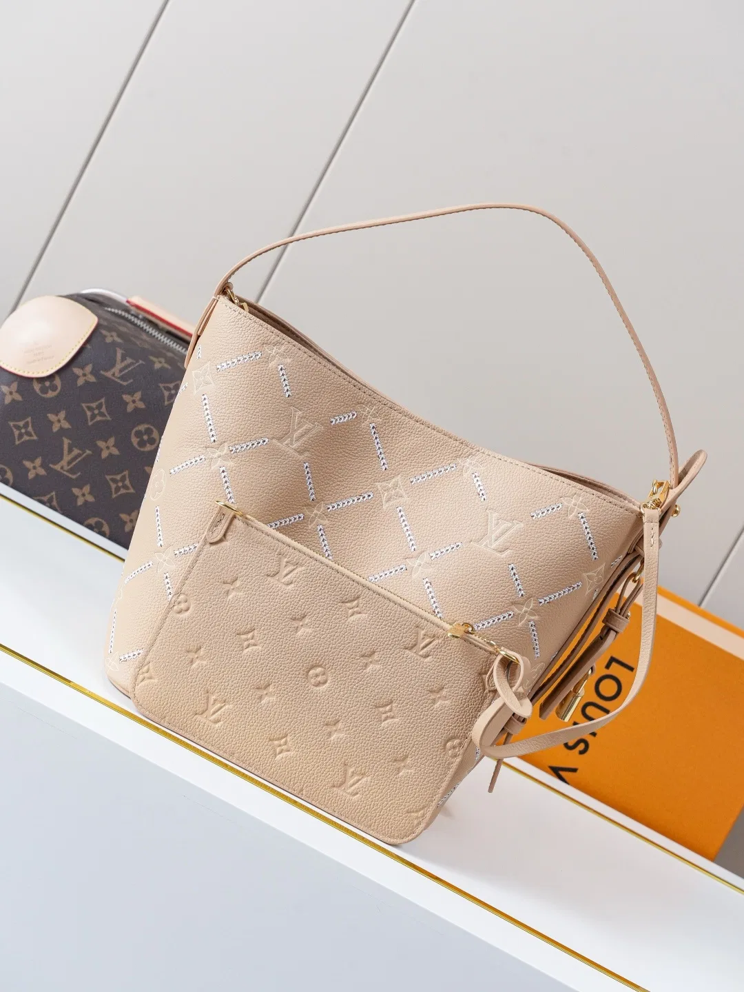 LV 27FW VCICDVH 061 버킷햇 3