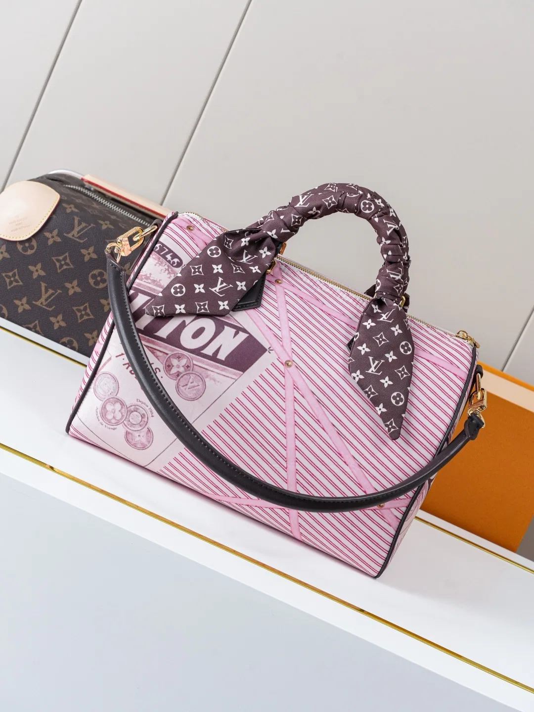 LV 27FW VCICDVH 062 토트백 3