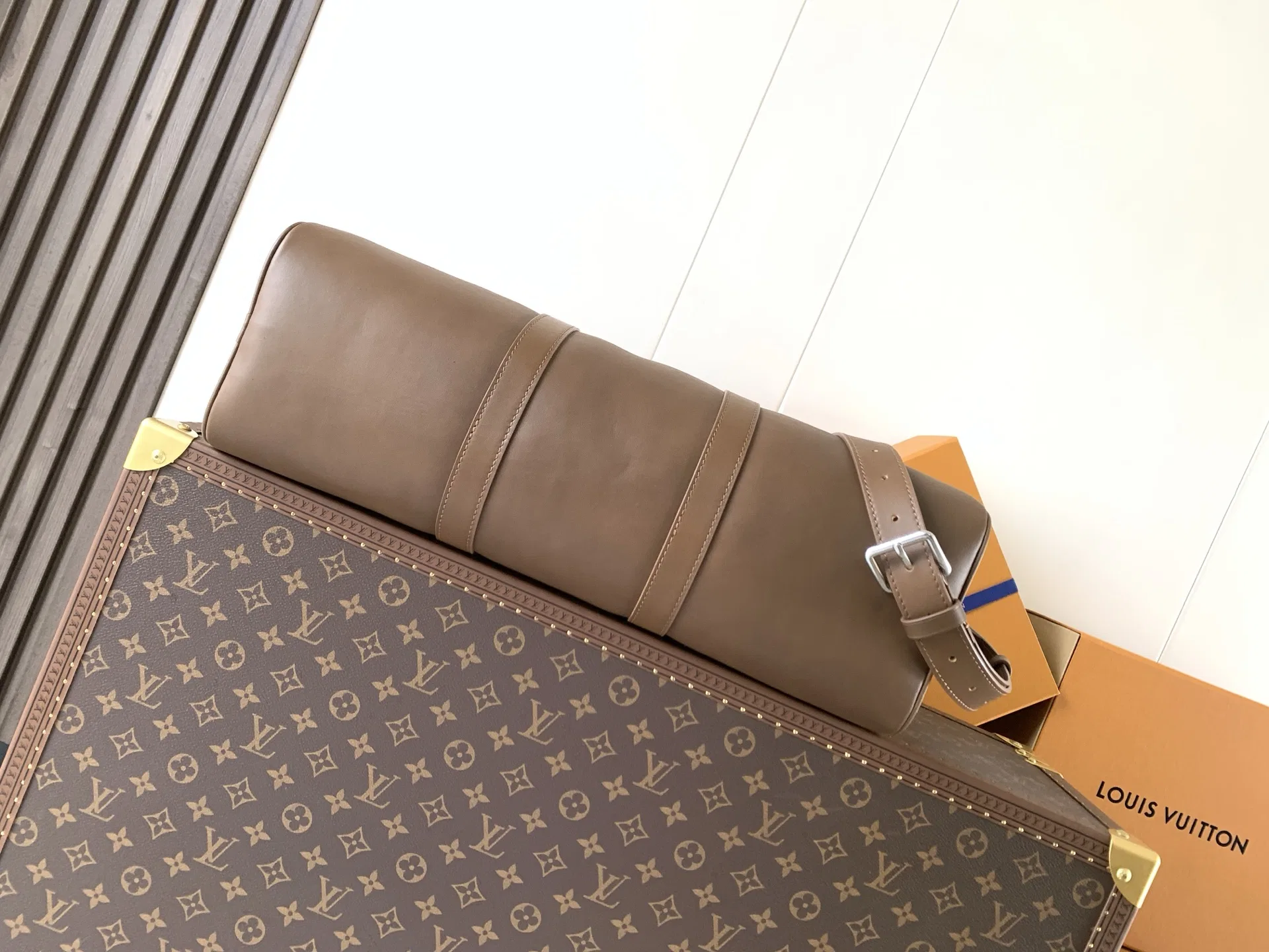 LV 27FW VCICDVH 065 토트백 4