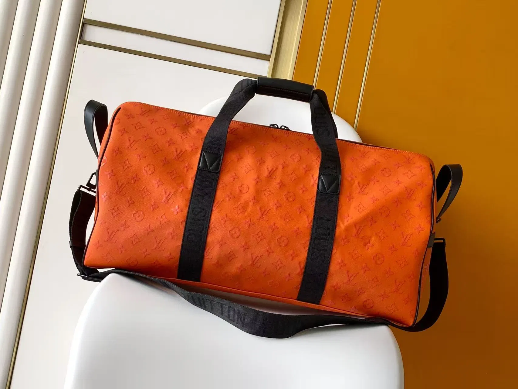 LV 27FW VCICDVH 067 토트백 3
