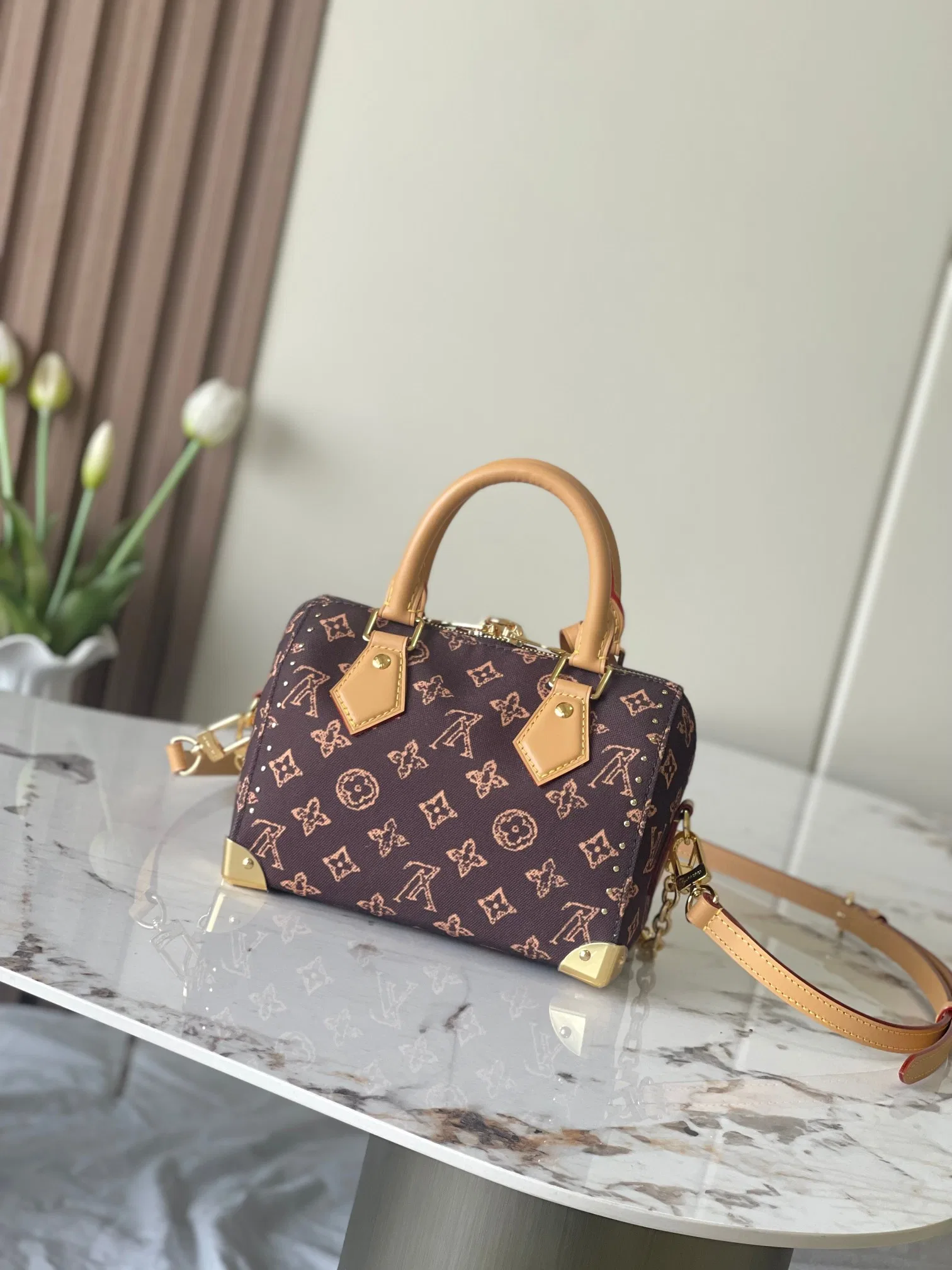LV 27FW VCICDVH 070 미니토트백 3