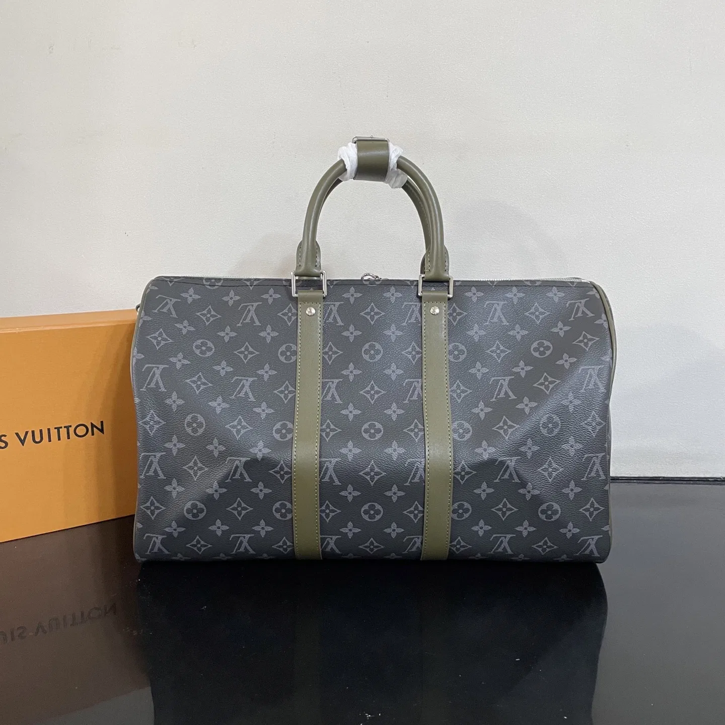 LV 27FW WBOJRAP 067 토트백 3