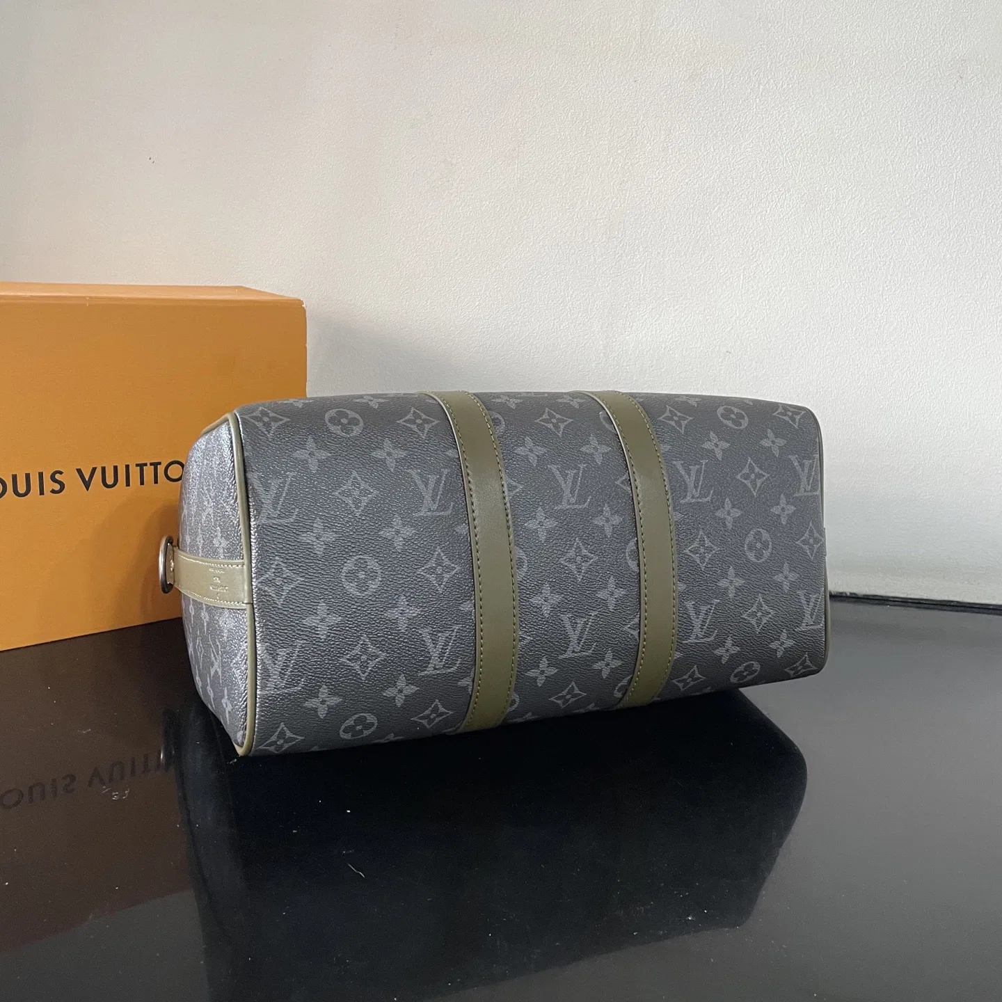 LV 27FW WBOJRAP 068 토트백 4