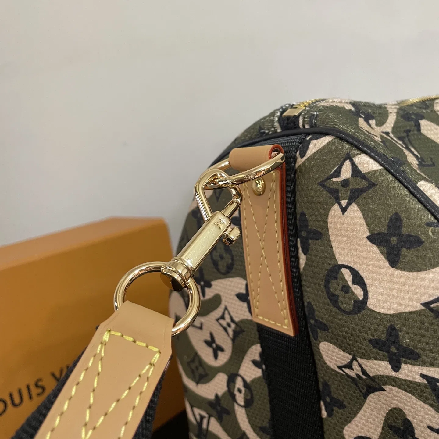 LV 27FW WBOJRAP 071 토트백 5