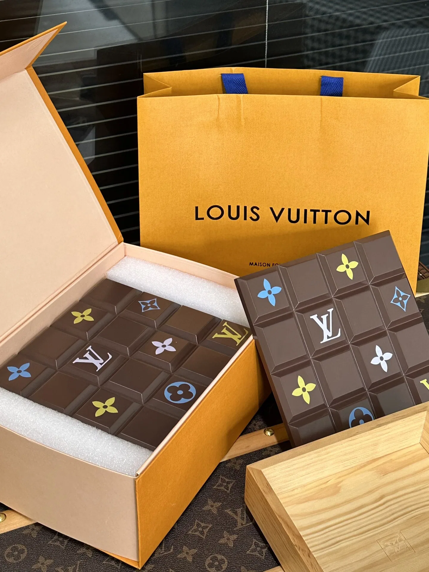 LV 27FW XEHAOGK 005 트레이 3