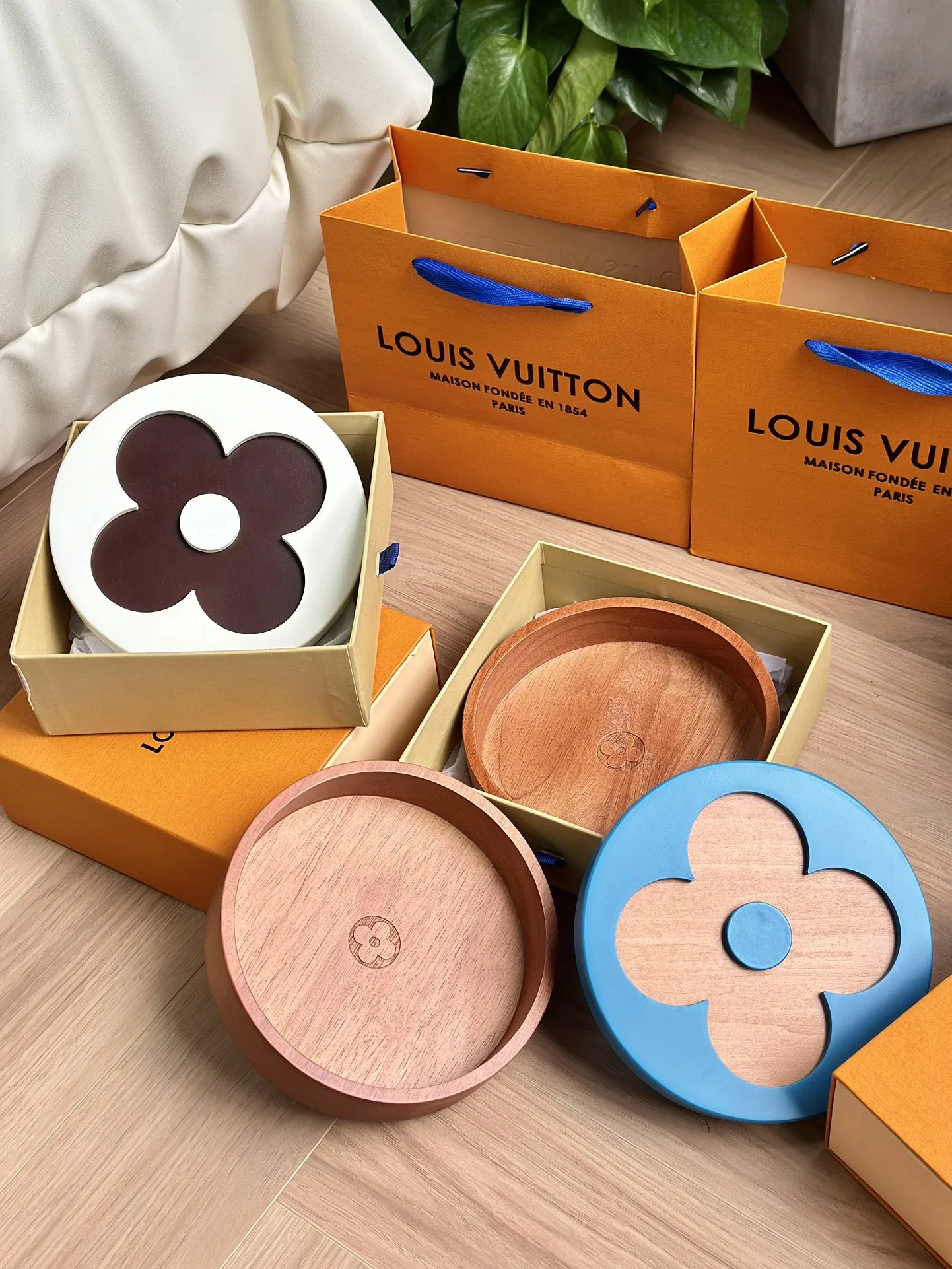 LV 27FW XEHAOGK 007 트레이 5