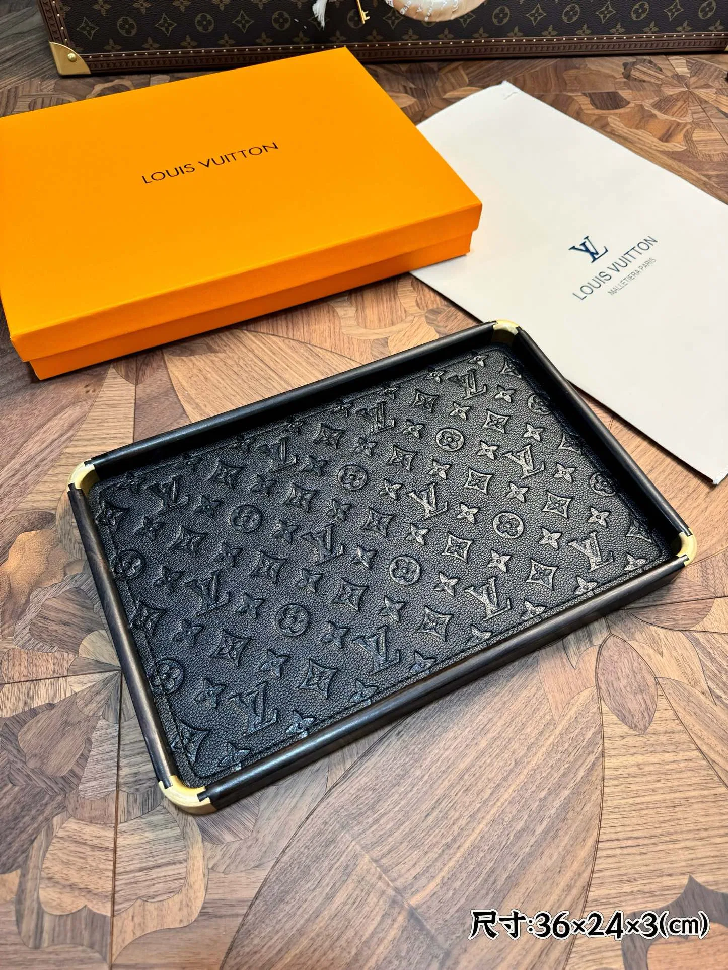LV 27FW XHWLRED 001 트레이 6