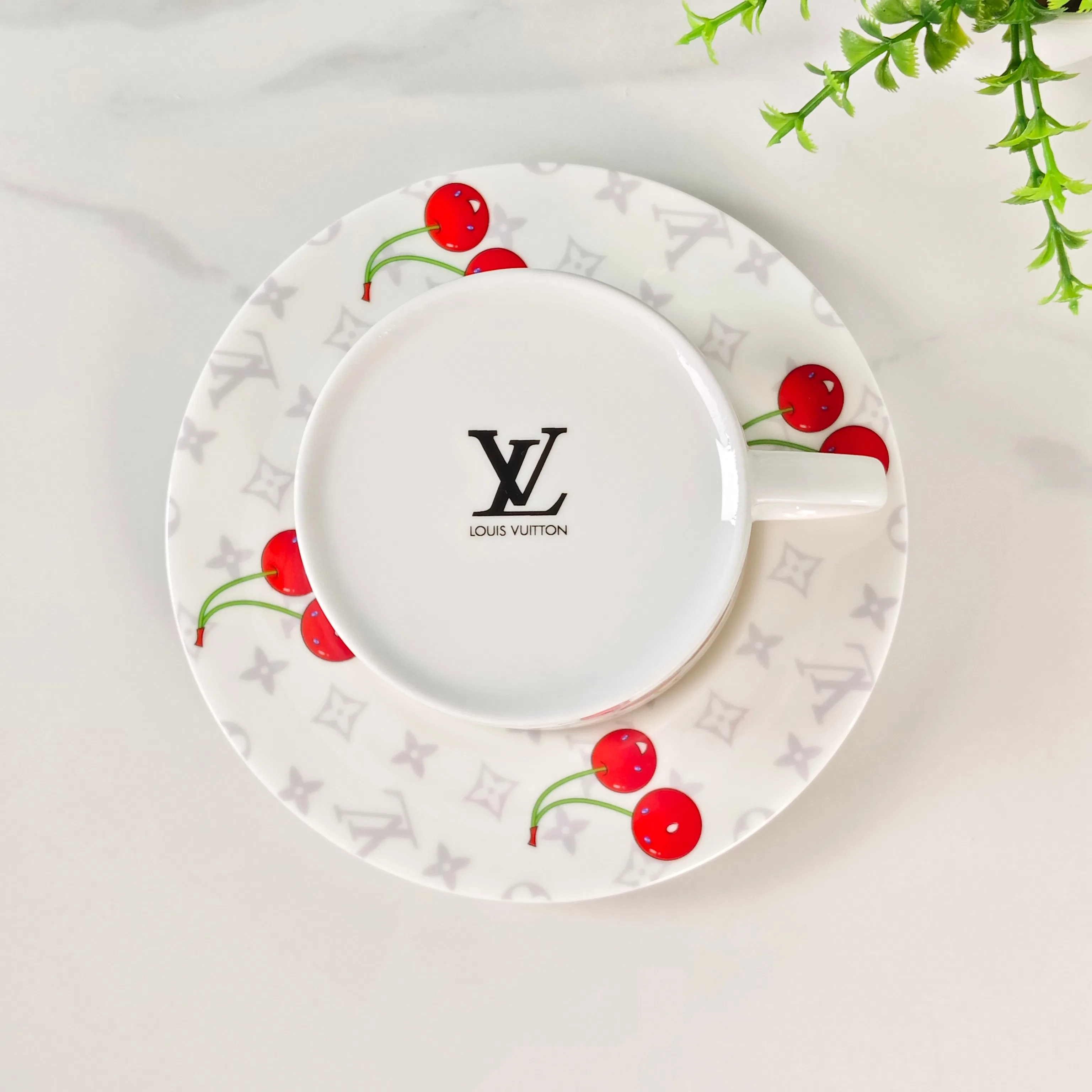 LV 27FW XHWLRED 011 찻잔세트 4