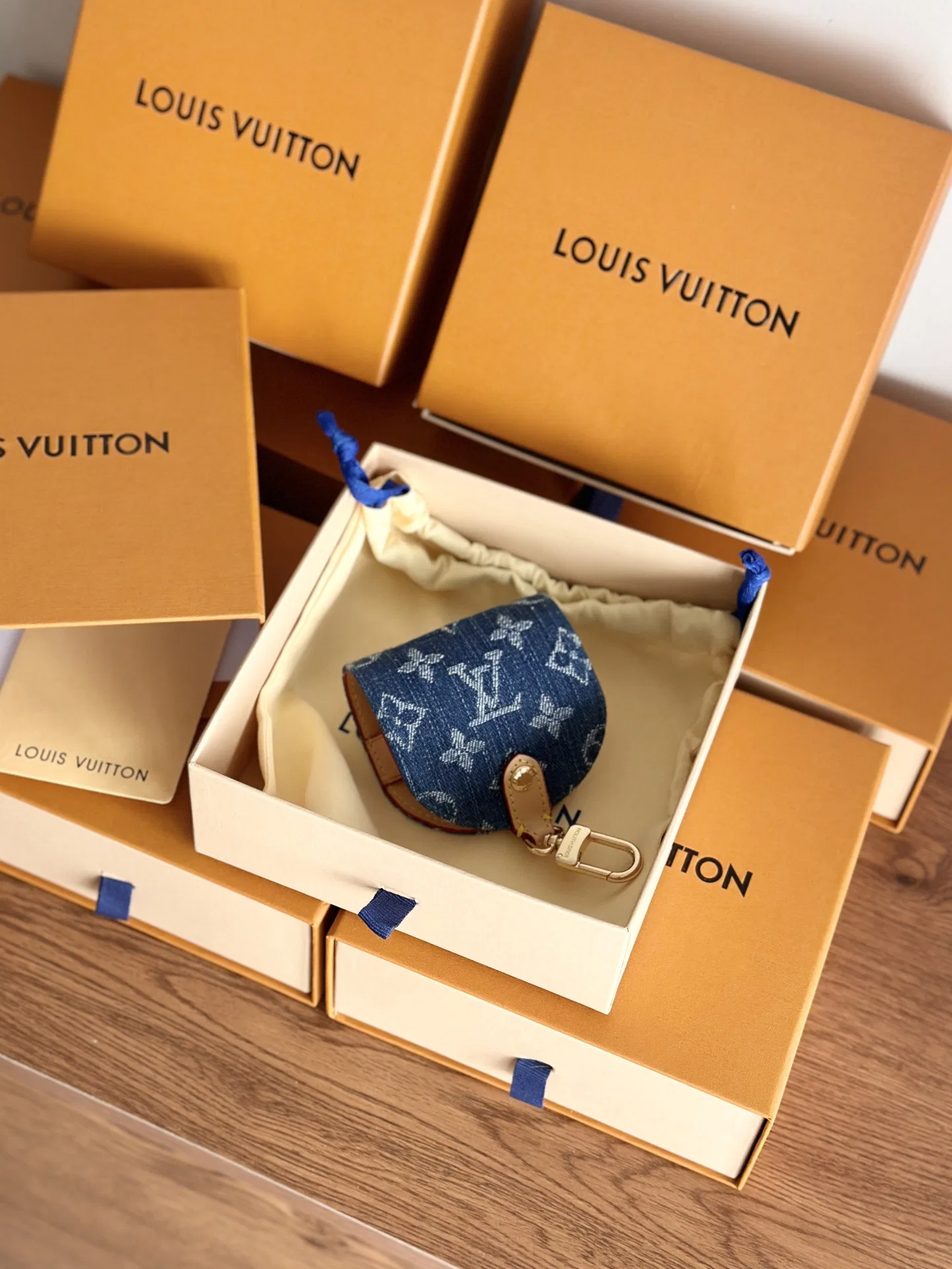 LV 27FW XHWLRED 033 애견목줄세트 6