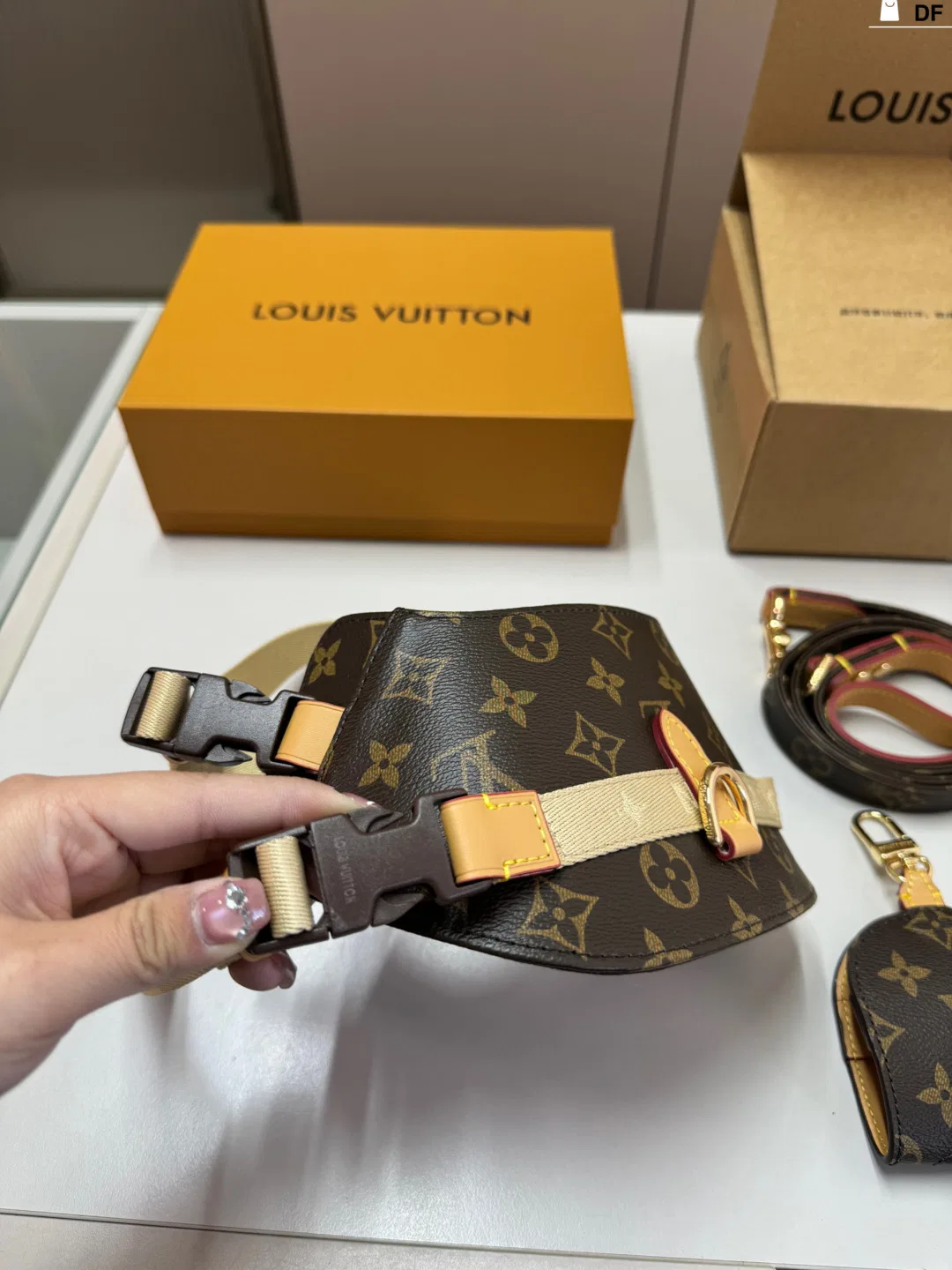 LV 27FW XHWLRED 034 애견목줄세트 3