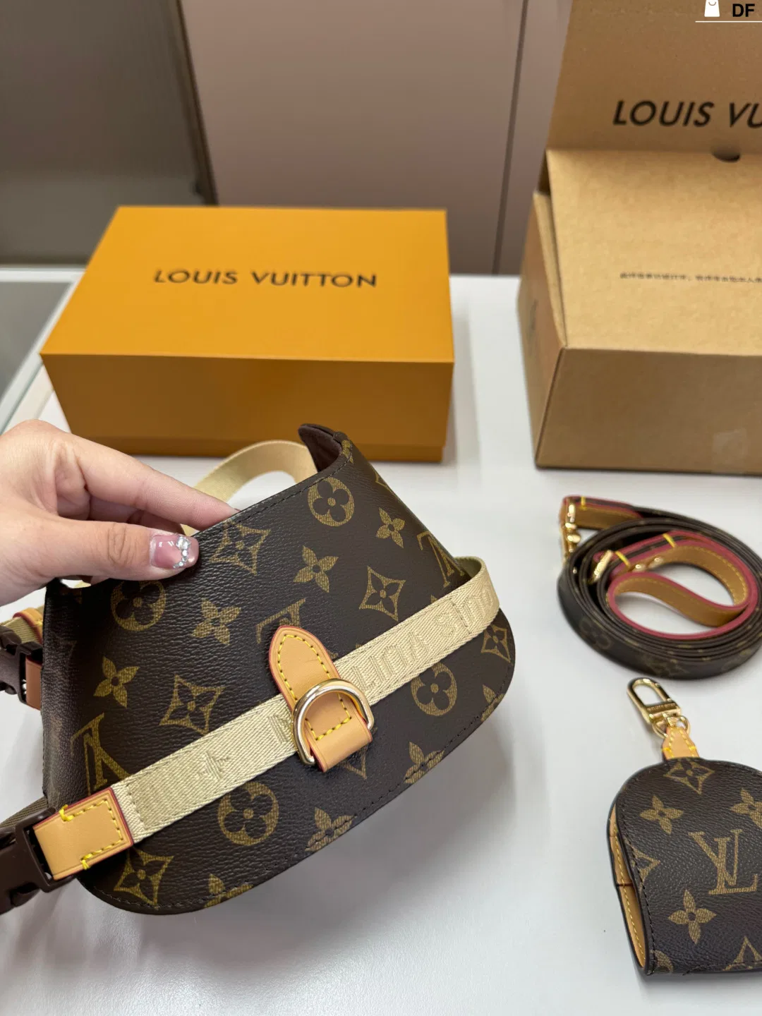LV 27FW XHWLRED 034 애견목줄세트 4