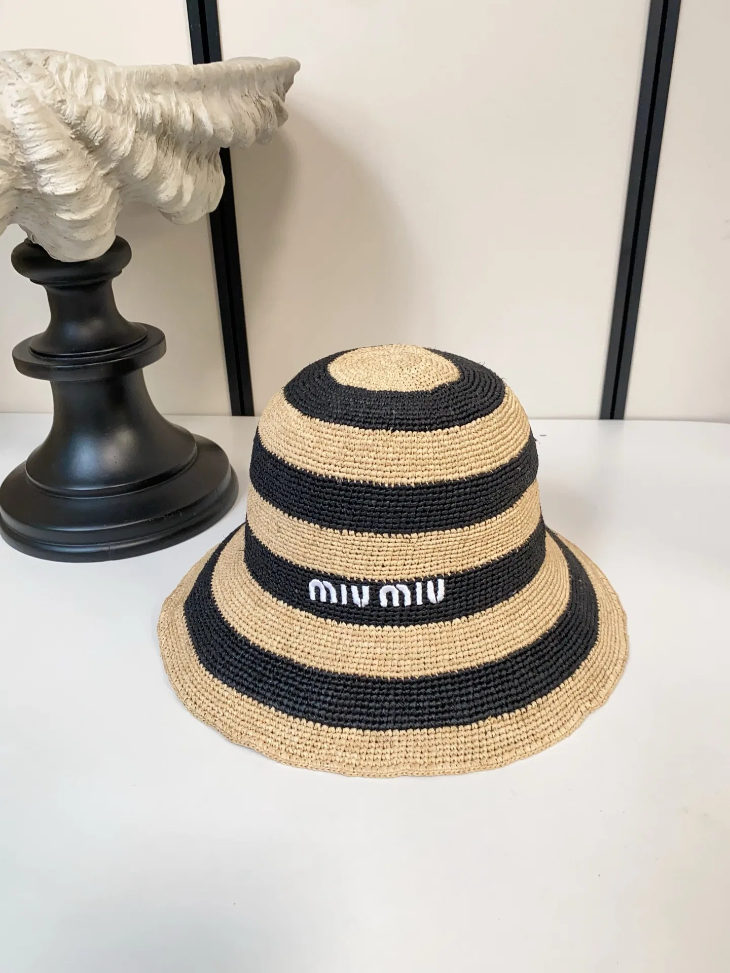 MIU 27FW KKBSXQZ 001 버킷햇 5