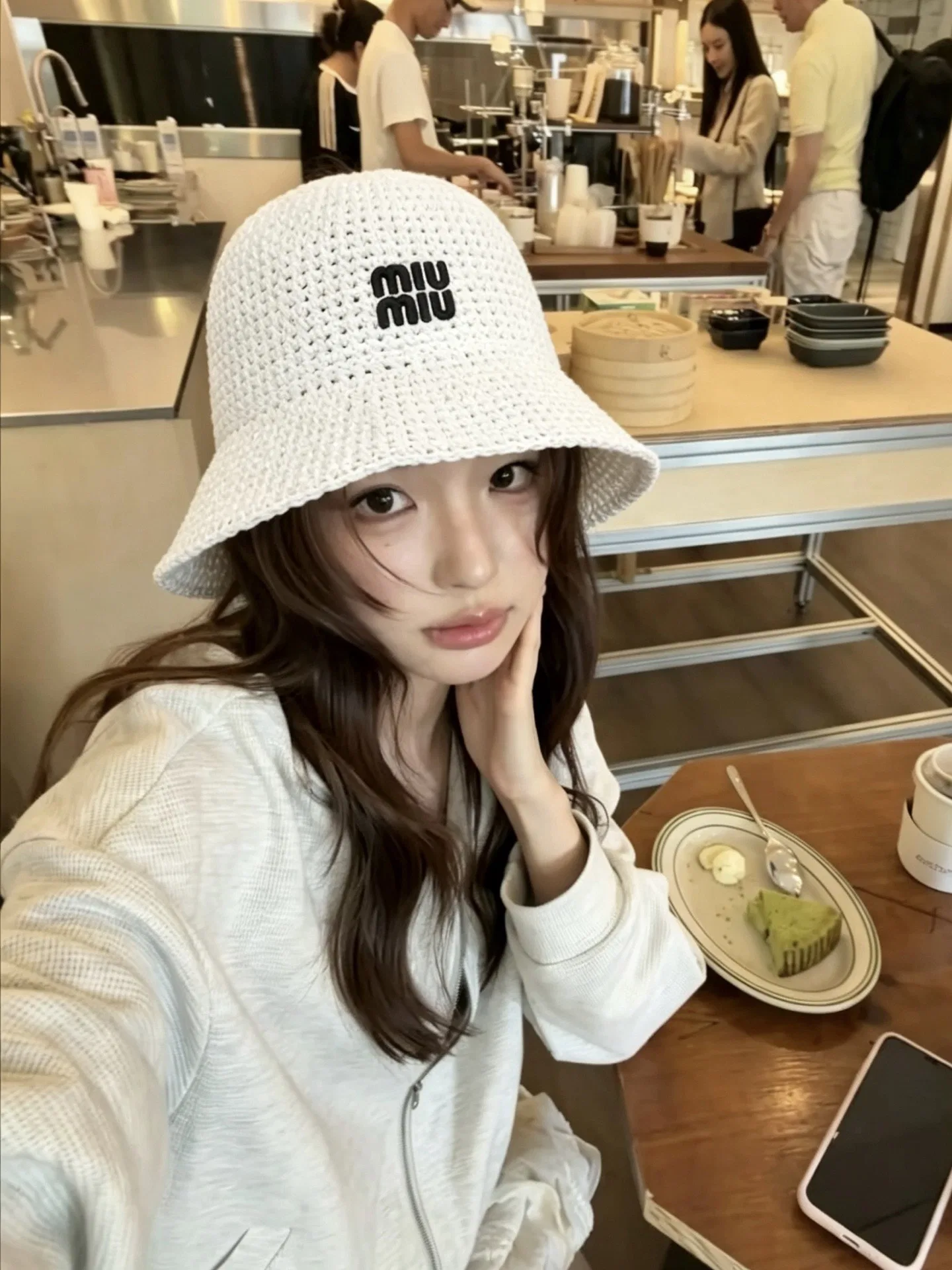 MIU 27FW KKBSXQZ 006 버킷햇