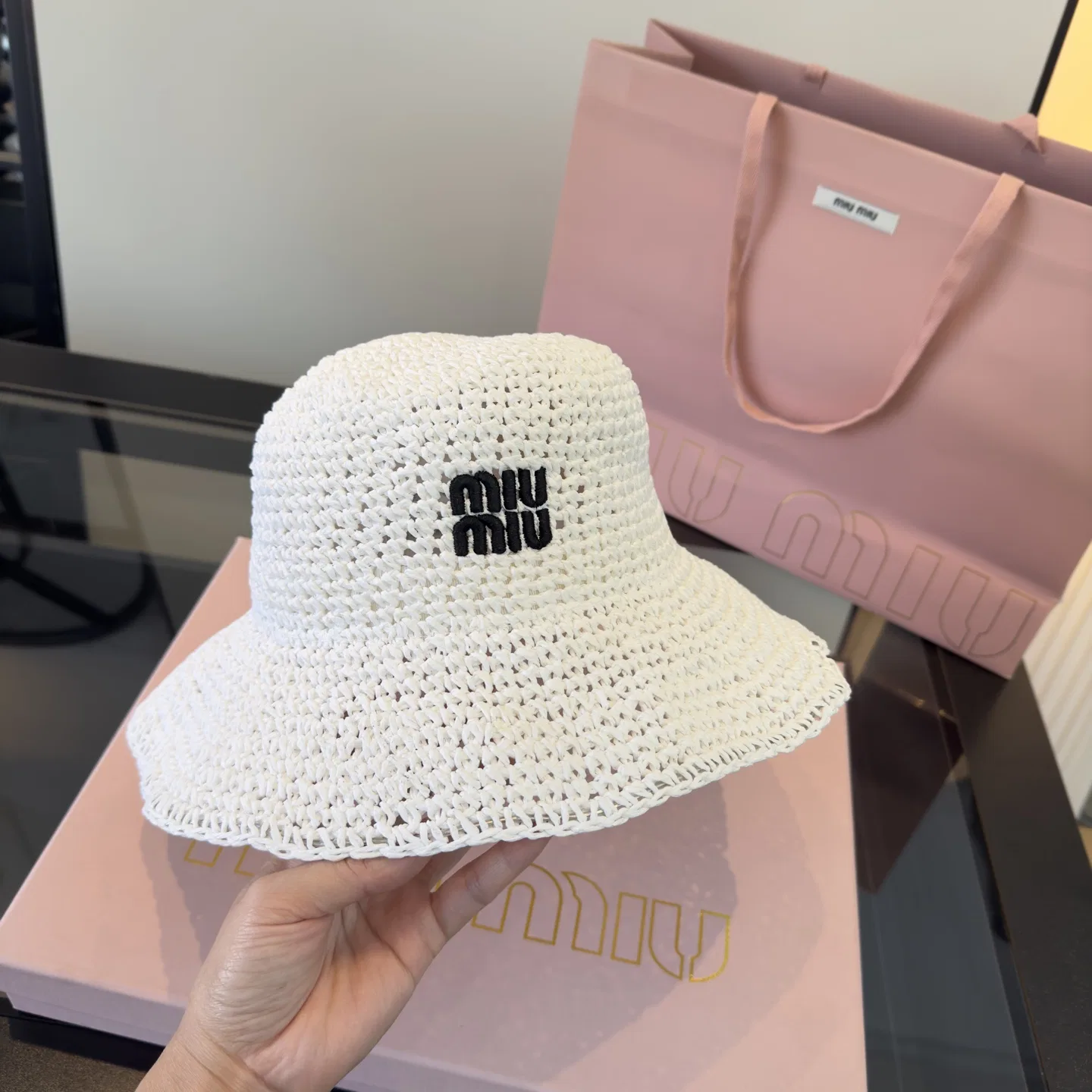MIU 27FW KKBSXQZ 006 버킷햇 4
