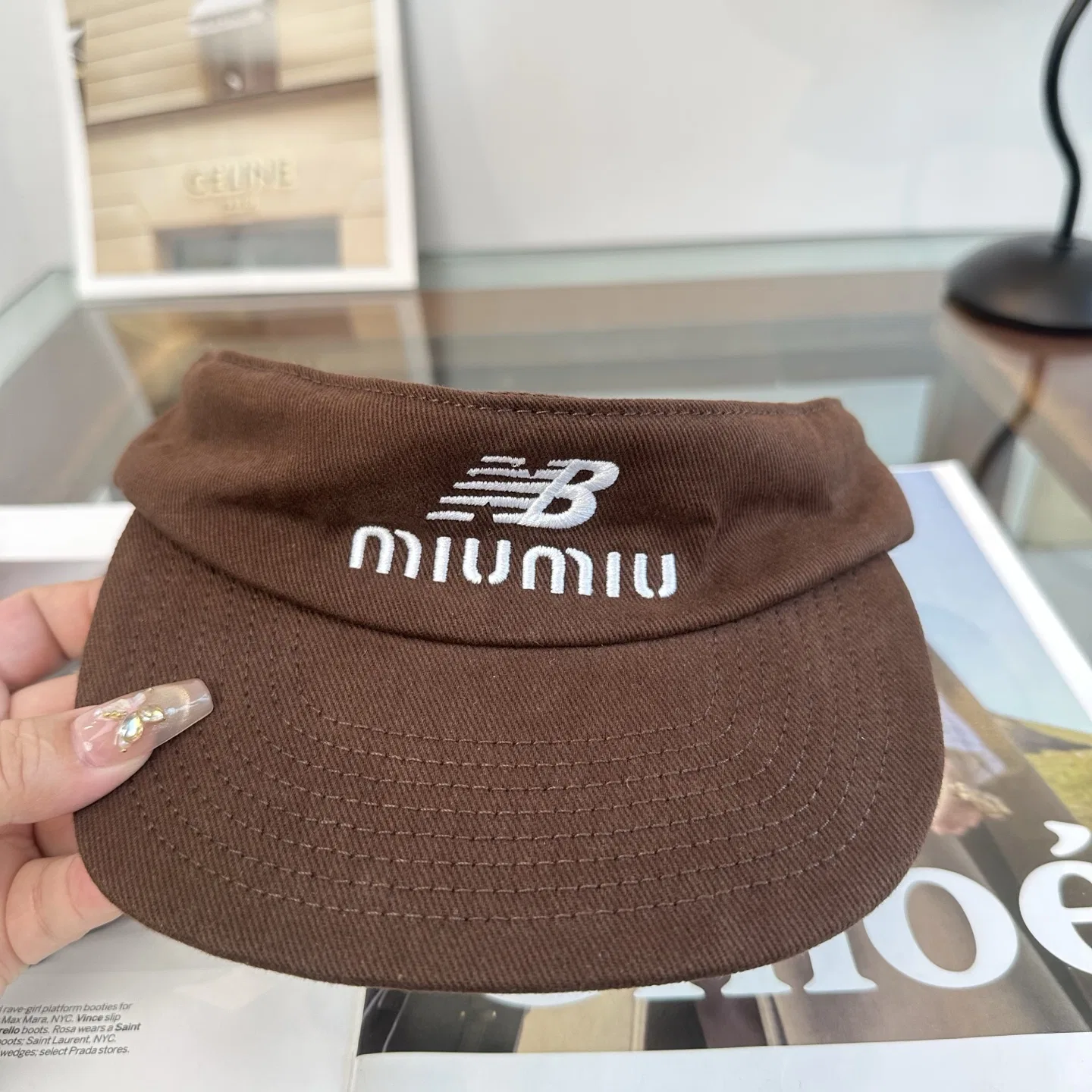 MIU 27FW KKBSXQZ 014 썬캡 3