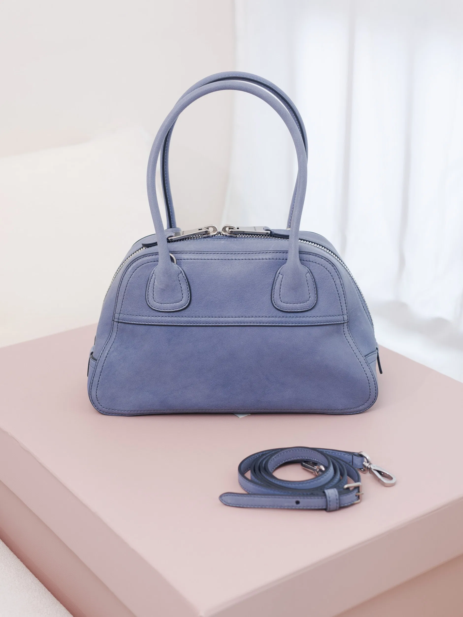 MIU 27FW OMDCLSE 006 토트백 4