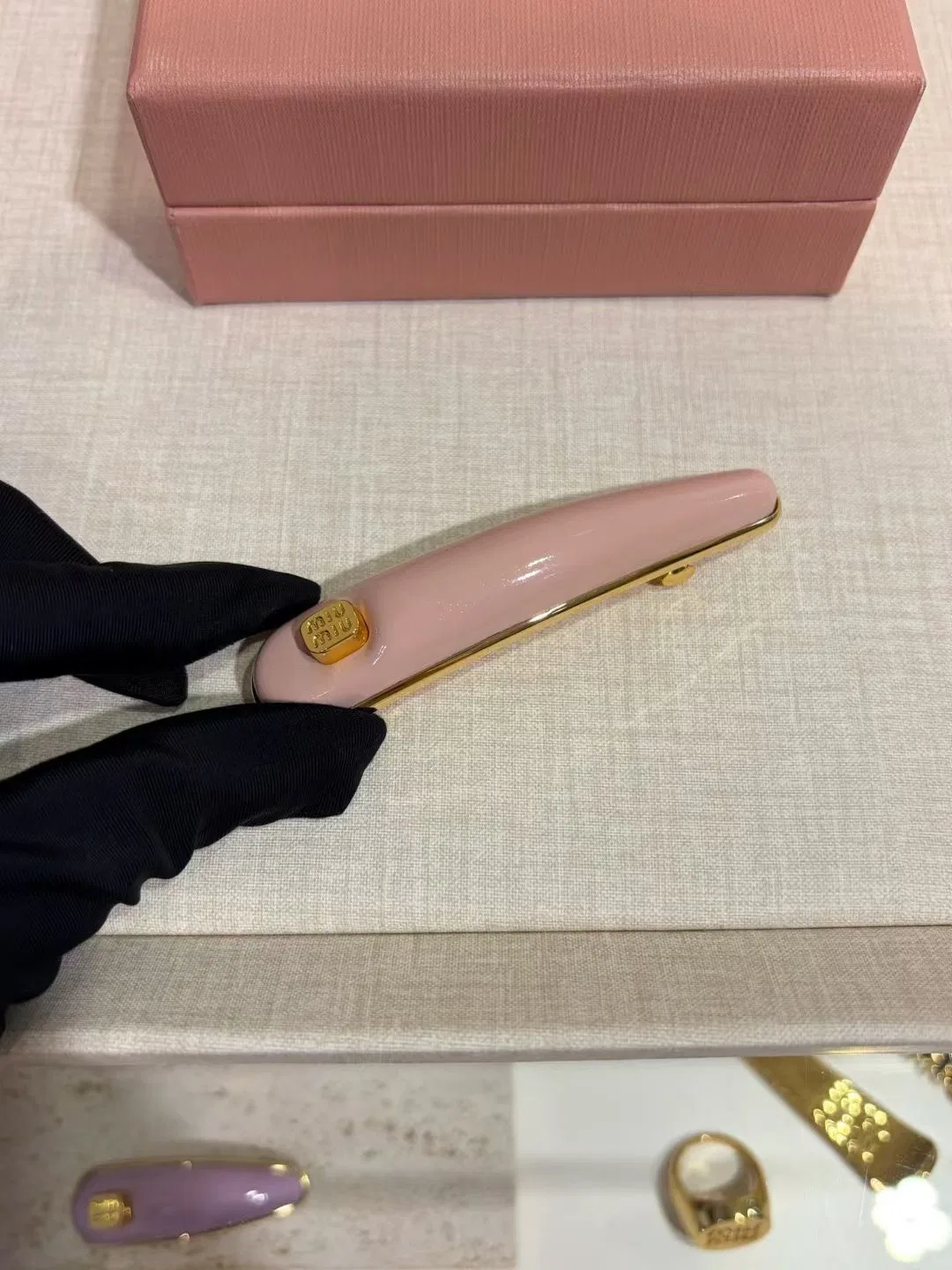MIU 27FW RSHPGVI 012 헤어핀 4