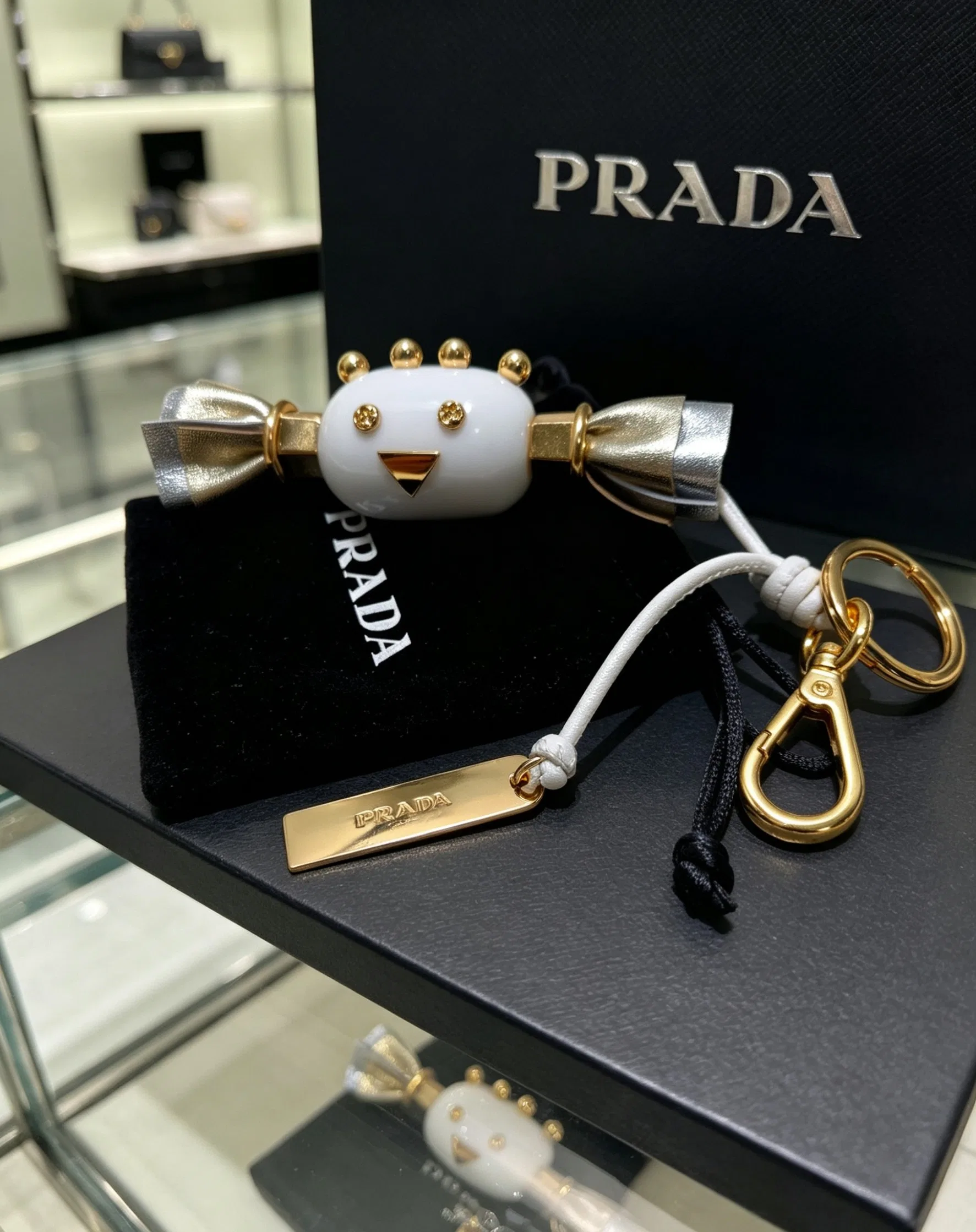PRA 27FW CEKDMYN 001 참 4