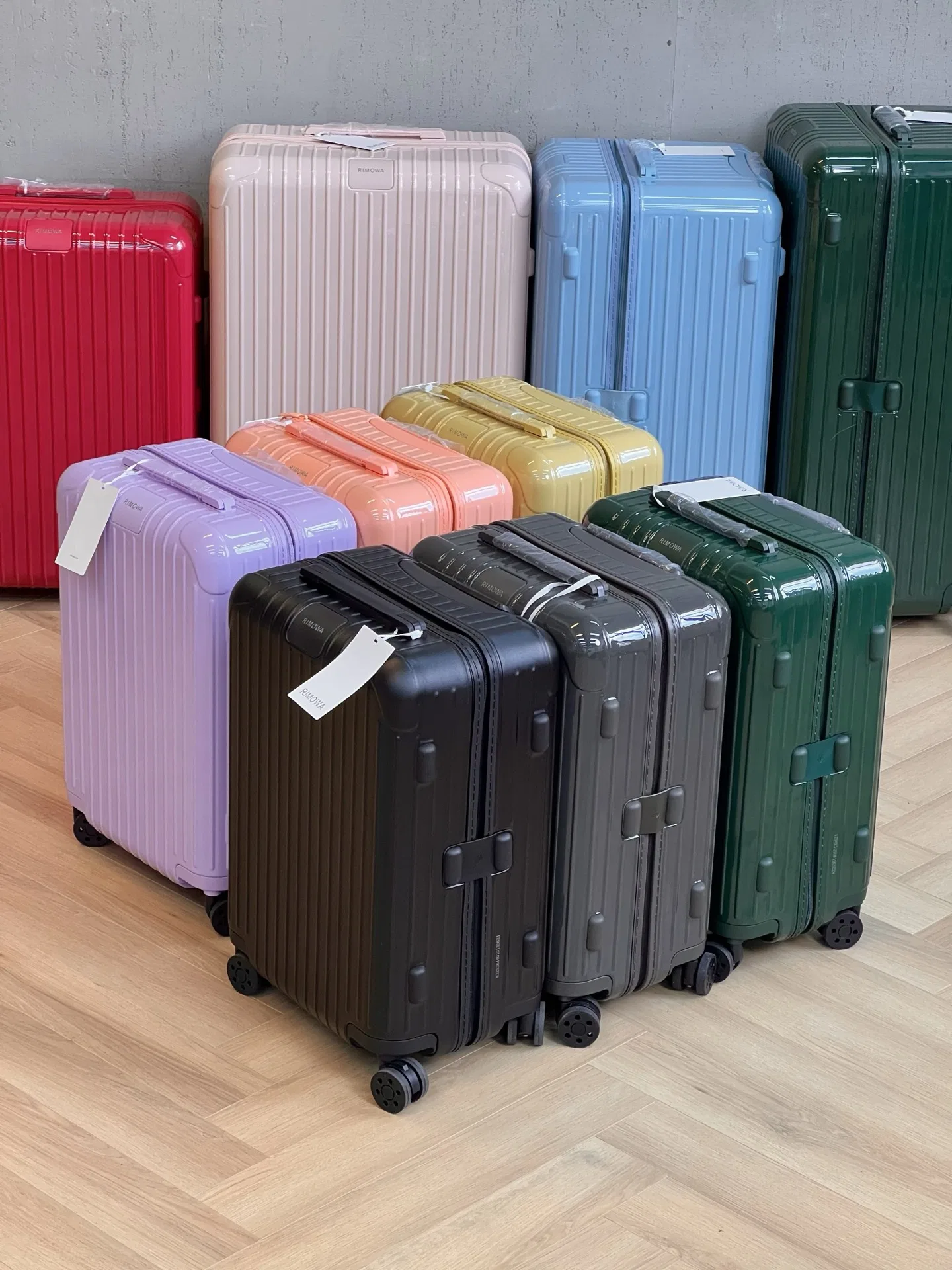 RIMOWA 27FW MNMWFBJ 004 캐리어 5