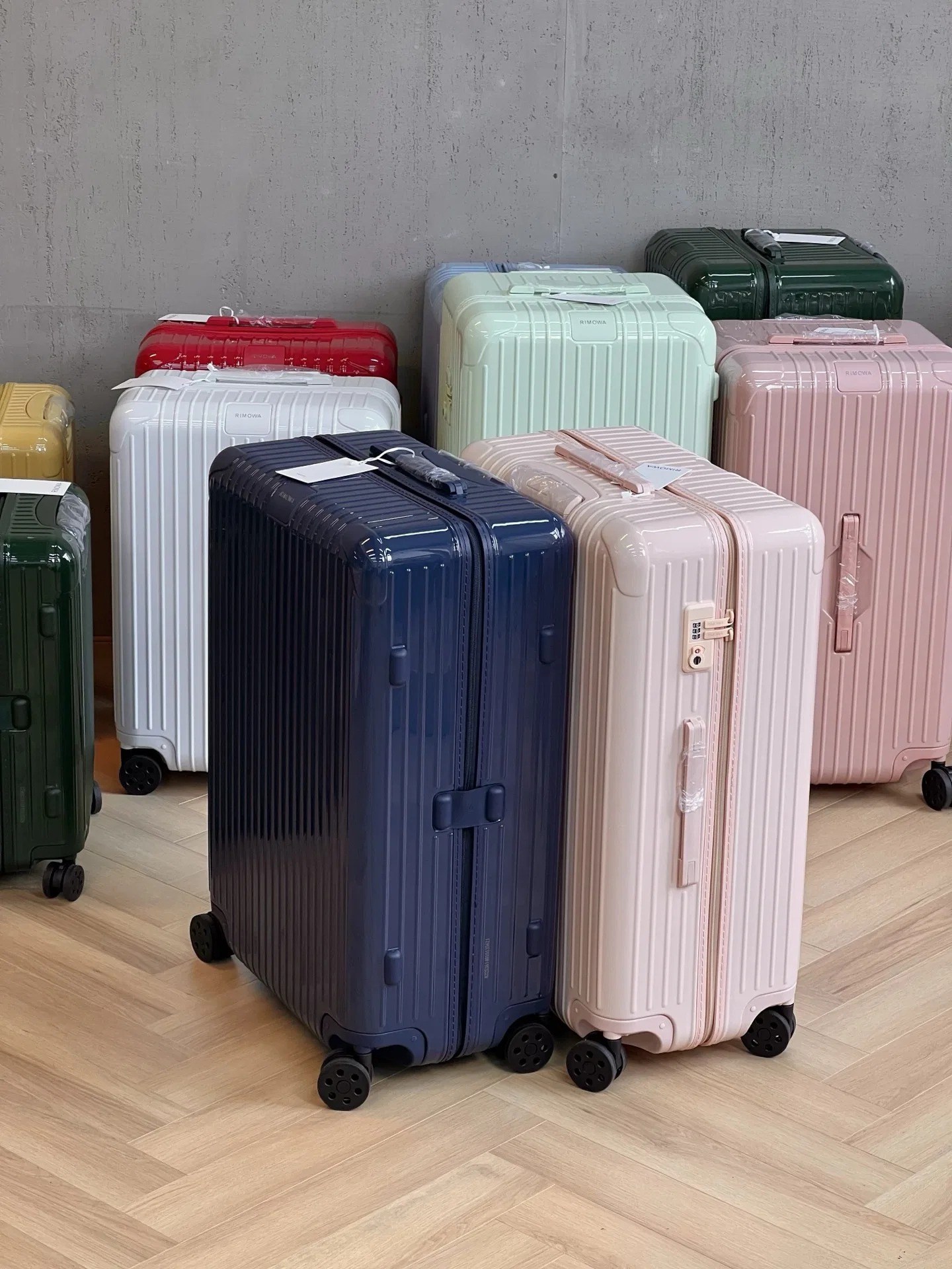 RIMOWA 27FW MNMWFBJ 004 캐리어 6