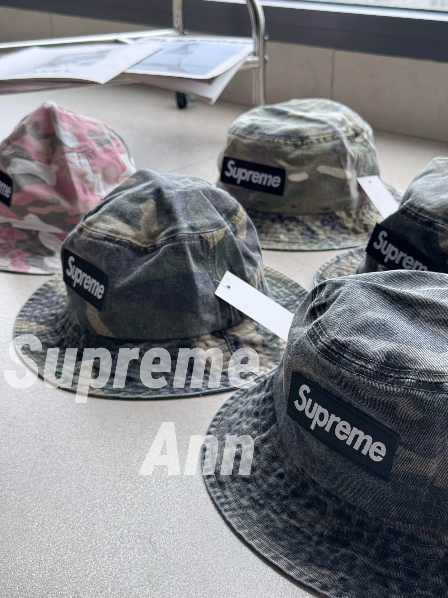 SUPRE 27FW NYZEWSF 044 버킷햇 3