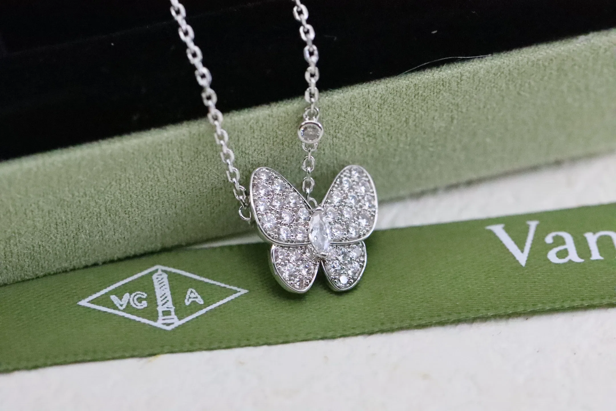 VANCLEEF 27FW AKOWINO 004 목걸이 5
