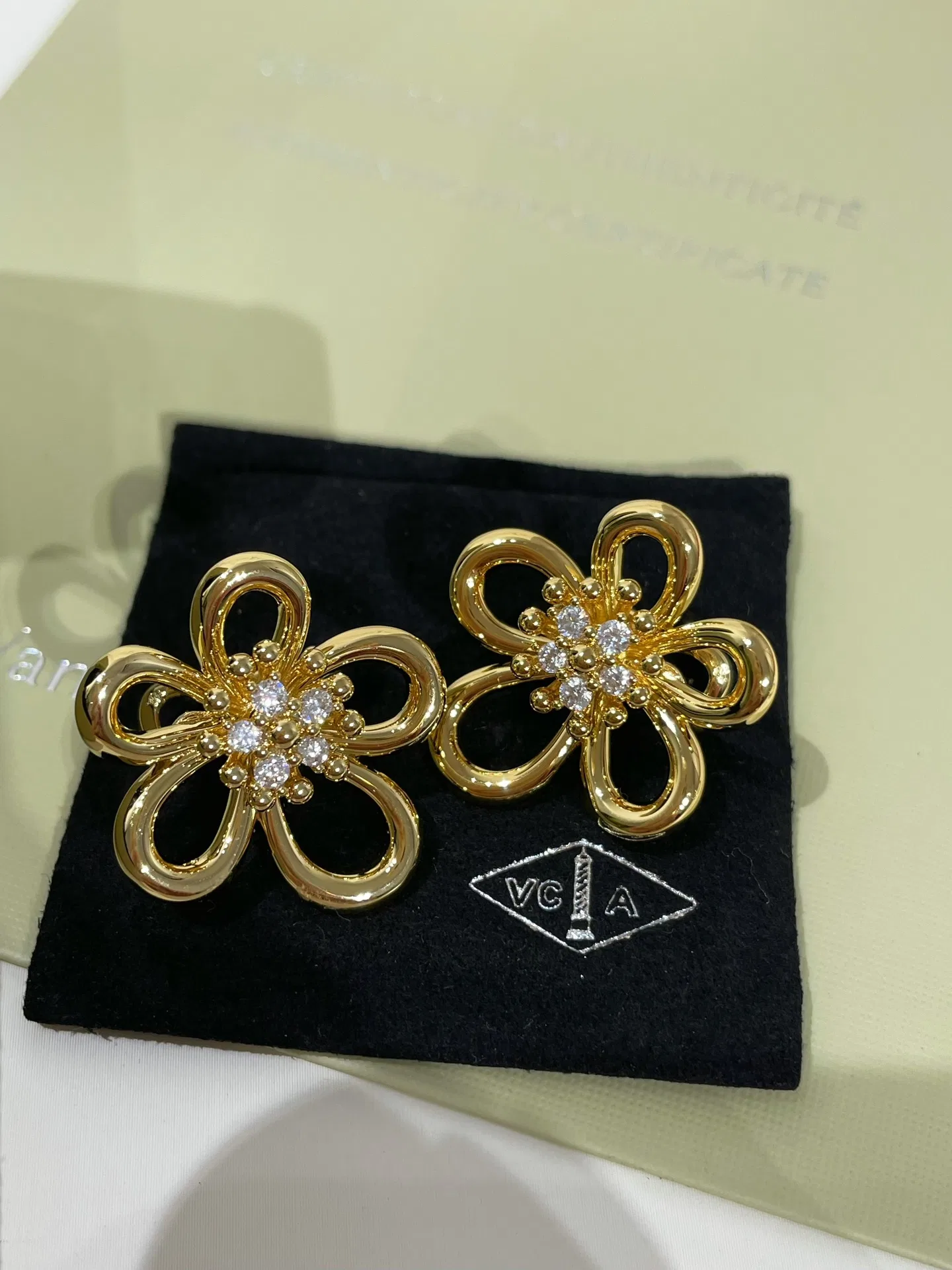 VANCLEEF 27FW AKOWINO 008 귀걸이 4