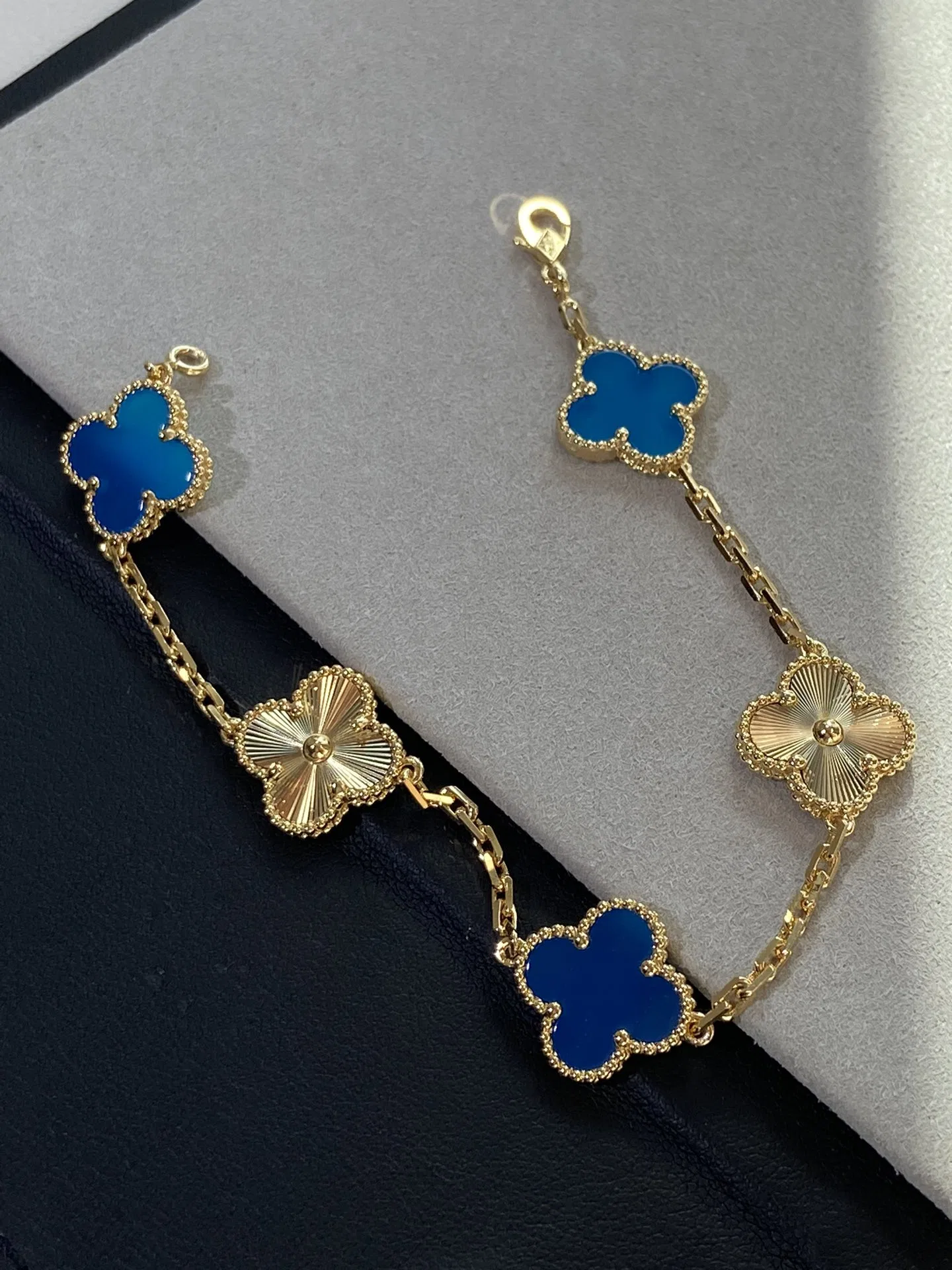 VANCLEEF 27FW LDOUGHM 002 팔찌 3