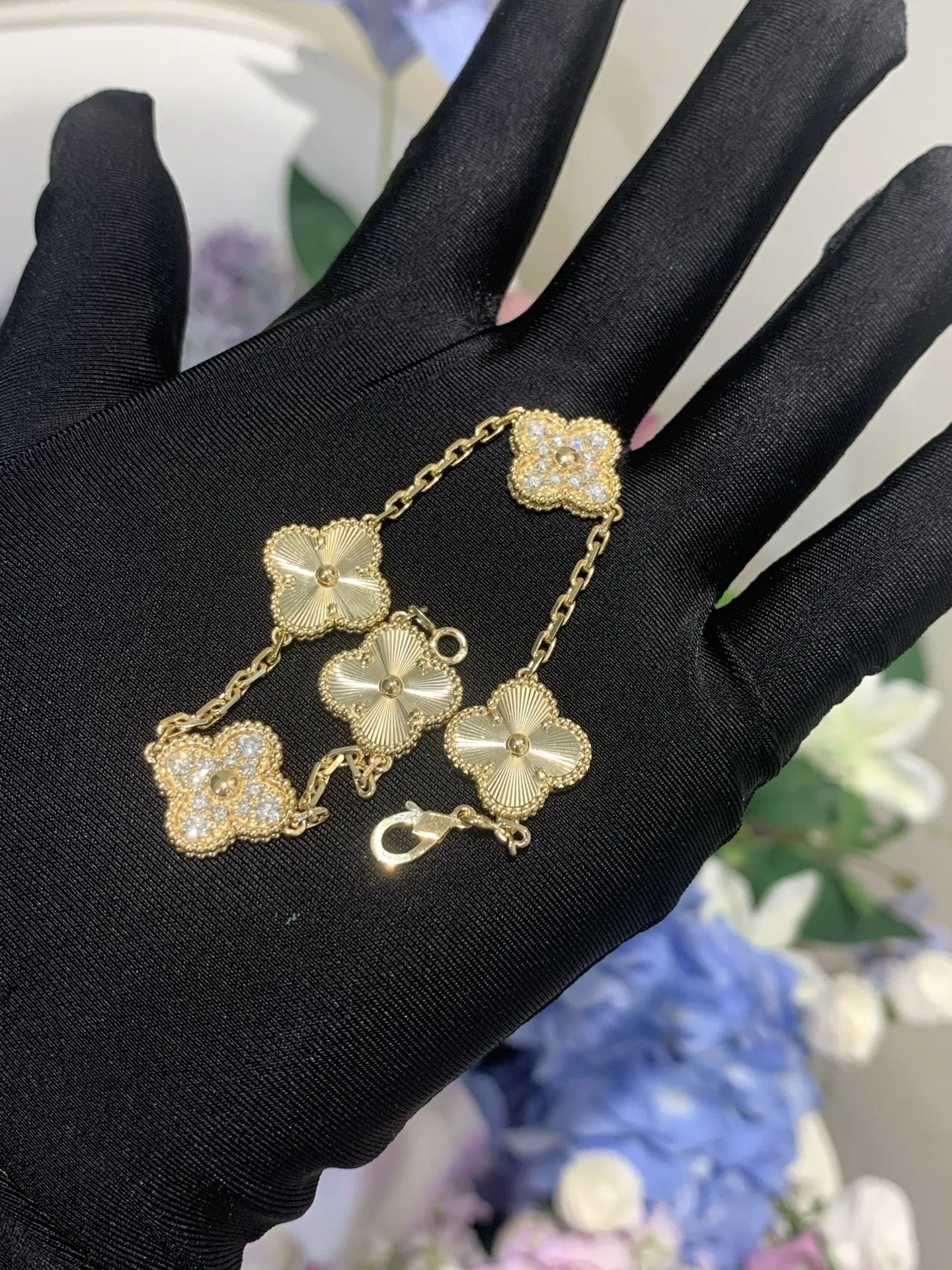 VANCLEEF 27FW LDOUGHM 007 팔찌 3