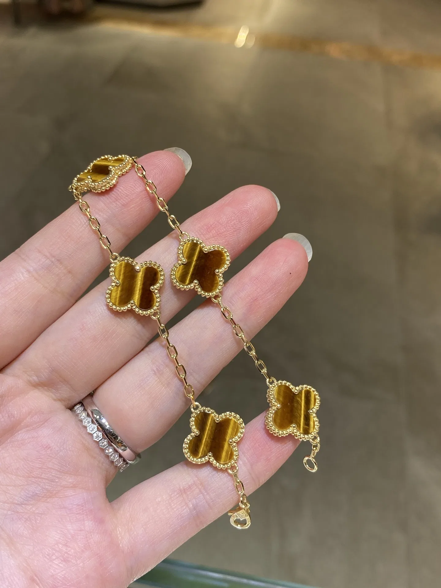 VANCLEEF 27FW LDOUGHM 009 팔찌 3