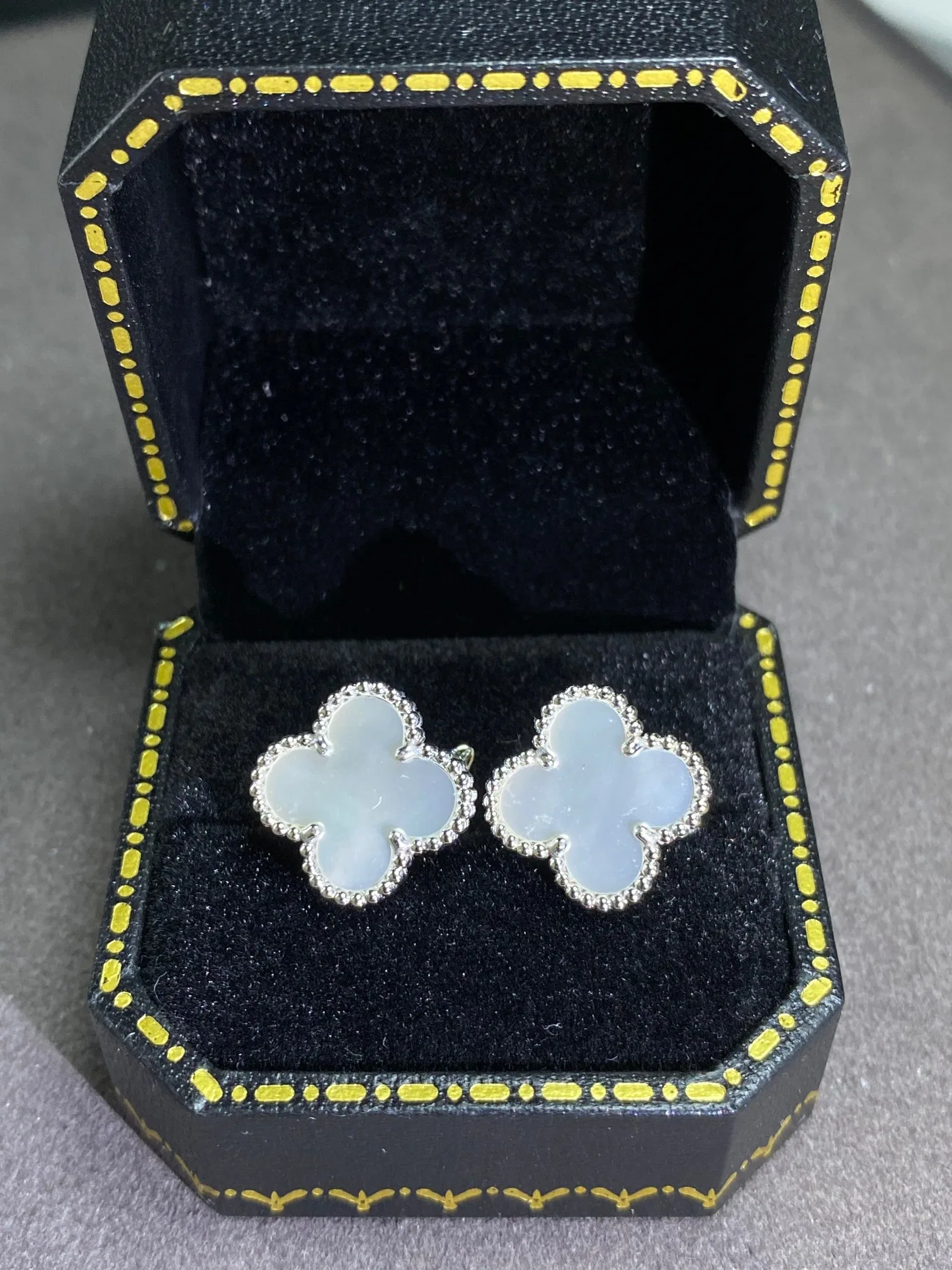 VANCLEEF 27FW LDOUGHM 020 귀걸이 4