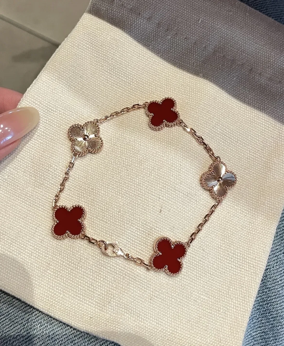 VANCLEEF 27FW LDOUGHM 025 팔찌 4