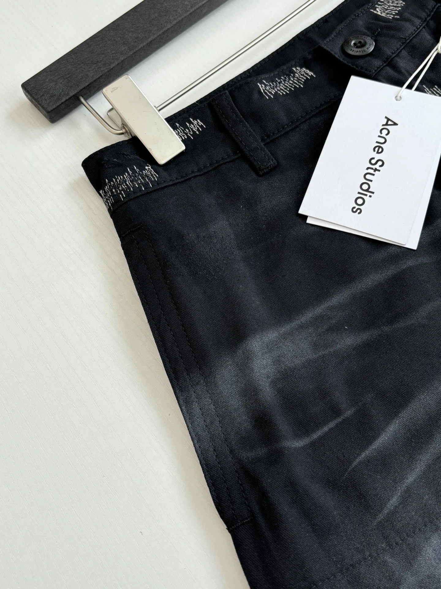ACNE 27FW KCVQJTH 002 데님팬츠 4