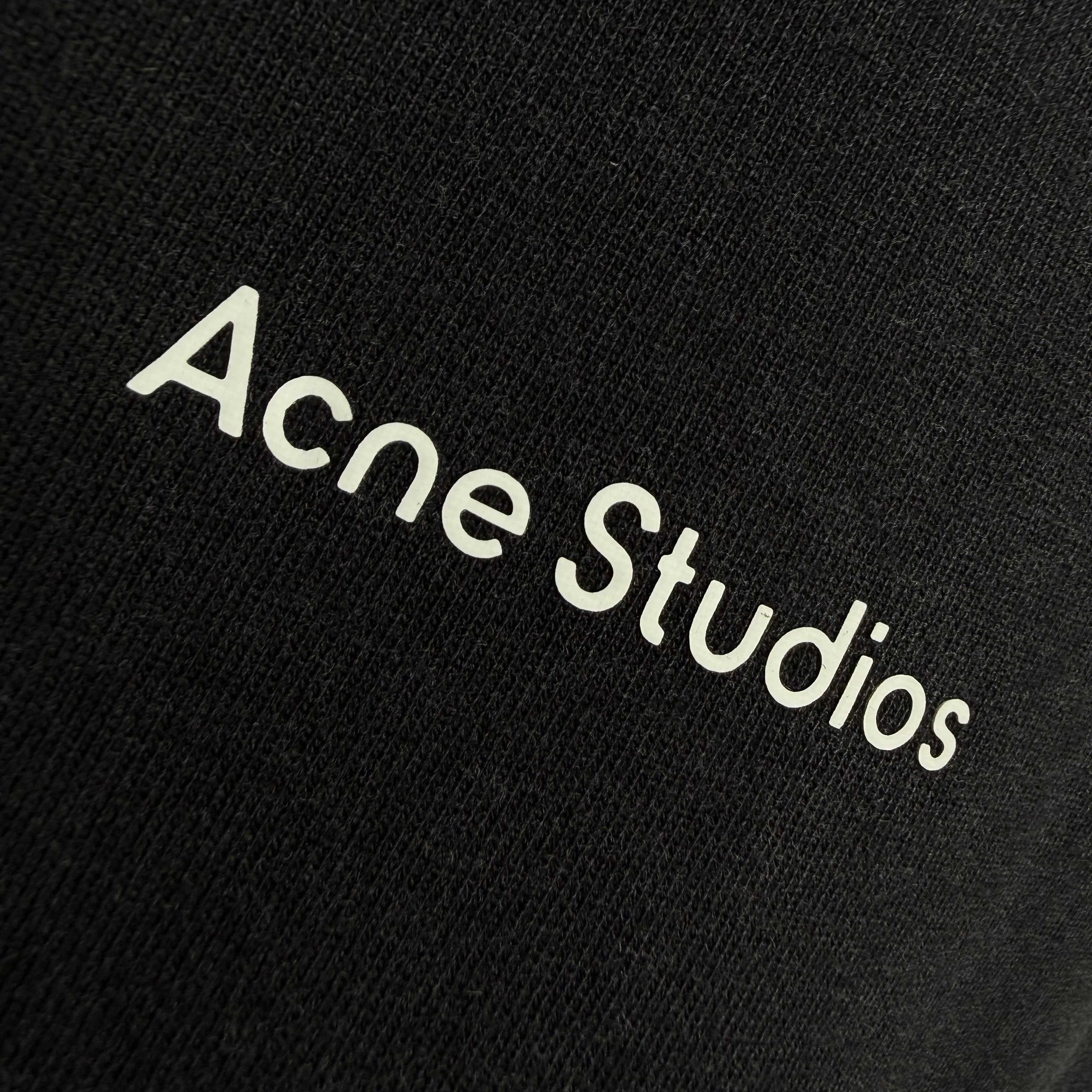 ACNE 27FW KVLDIIX 001 반팔티셔츠 6