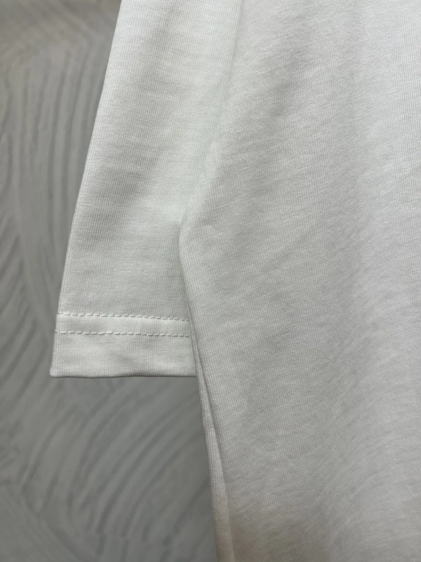 ACNE 27FW OGLIRMF 014 반팔티셔츠 6