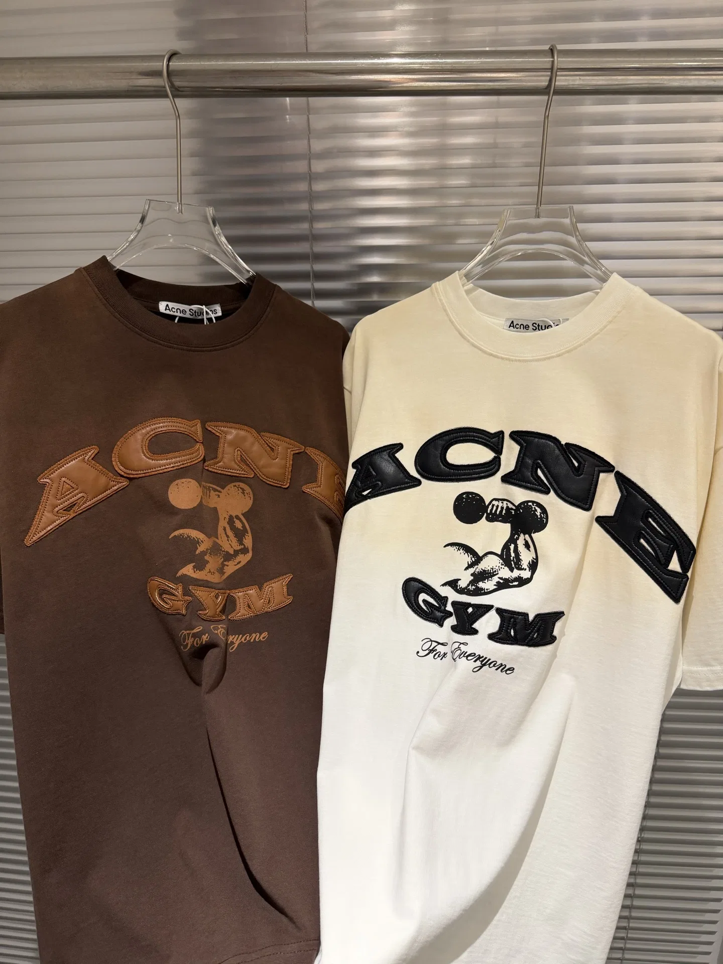 ACNE 27FW OGLIRMF 015 반팔티셔츠 3