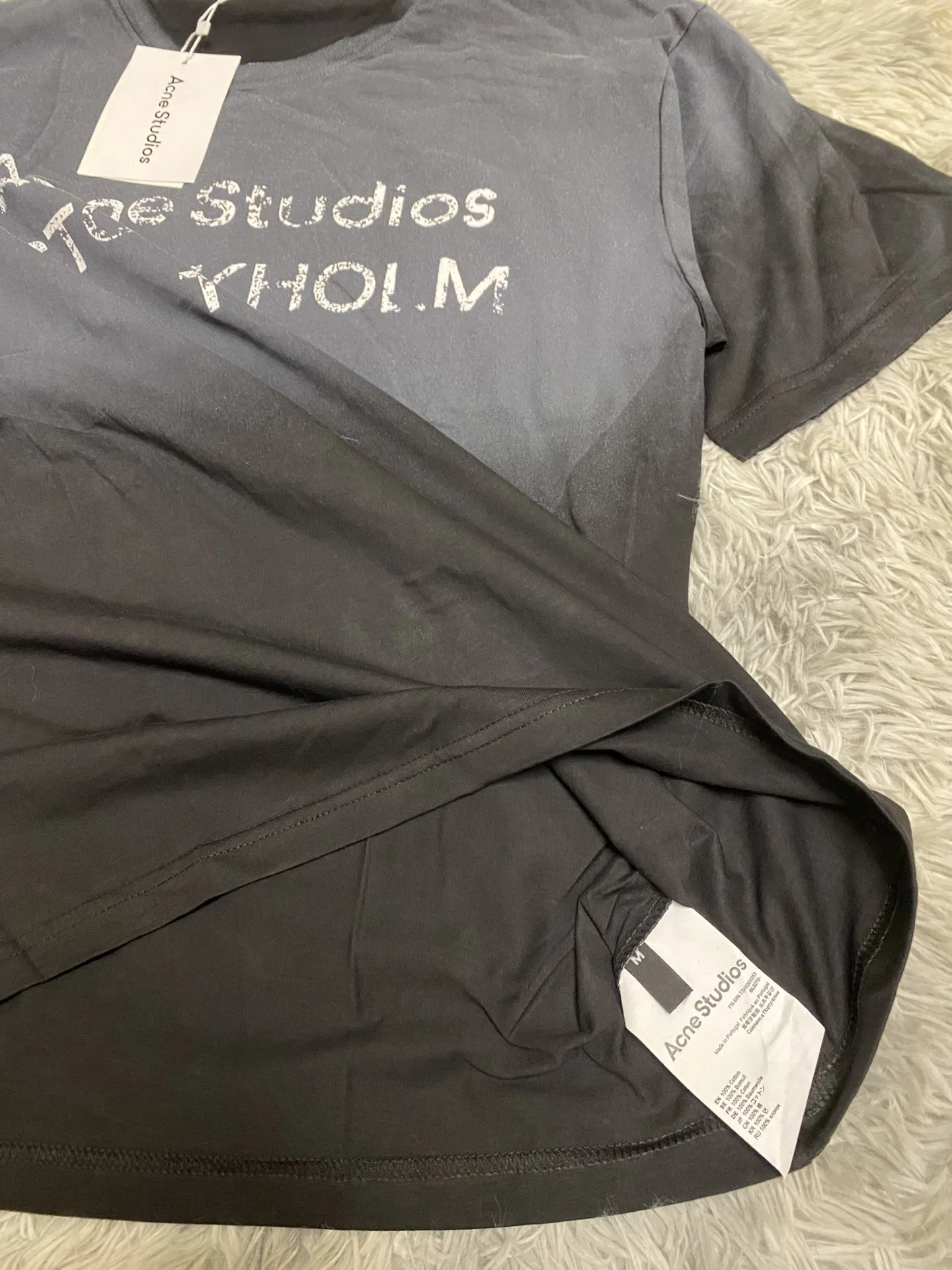 ACNE 27FW OGLIRMF 017 반팔티셔츠 5