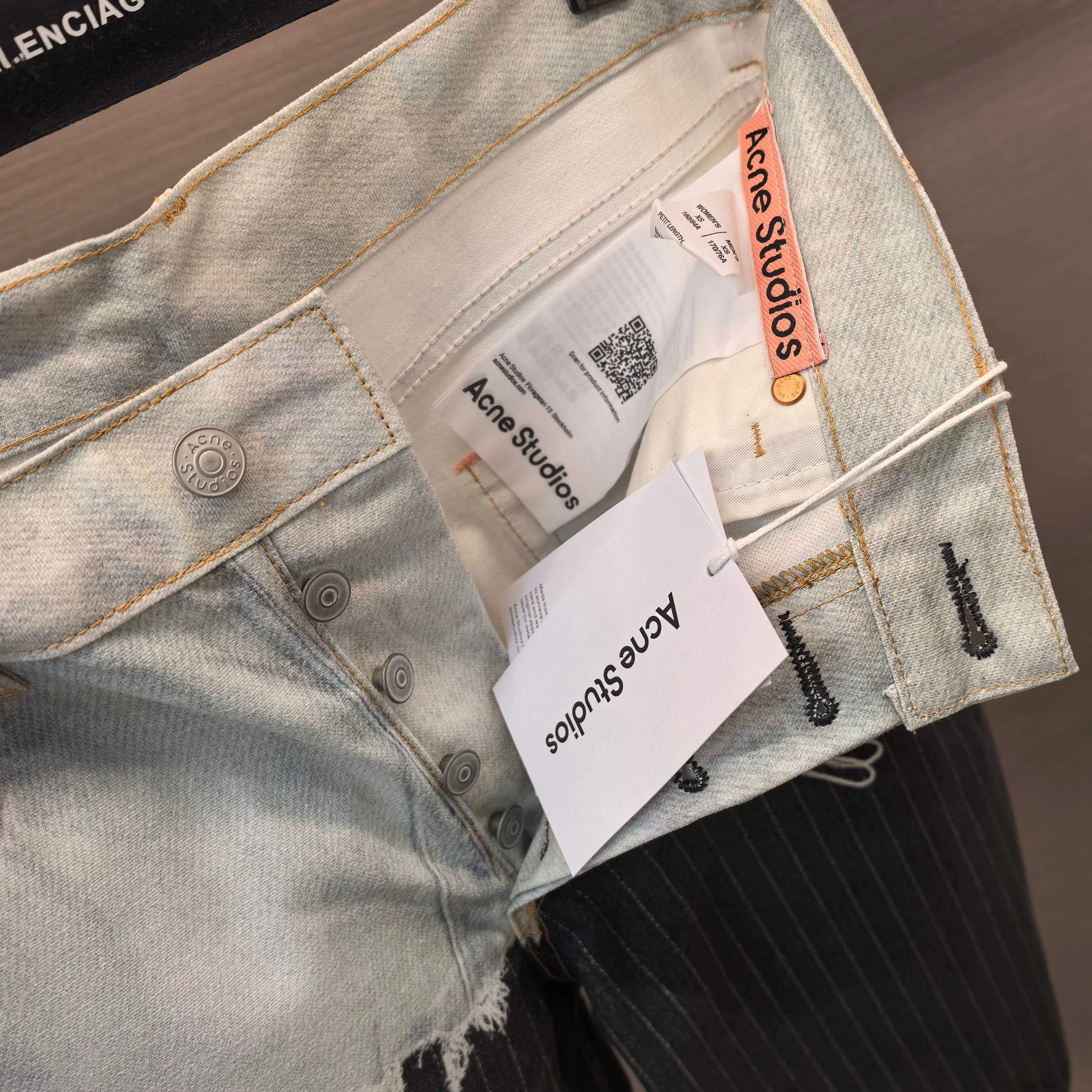 ACNE 27FW RVYVYXA 007 데님팬츠 5