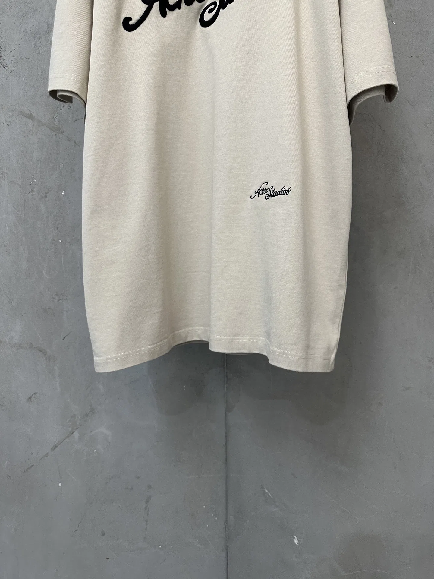 ACNE 27FW RVYVYXA 010 반팔티셔츠 4