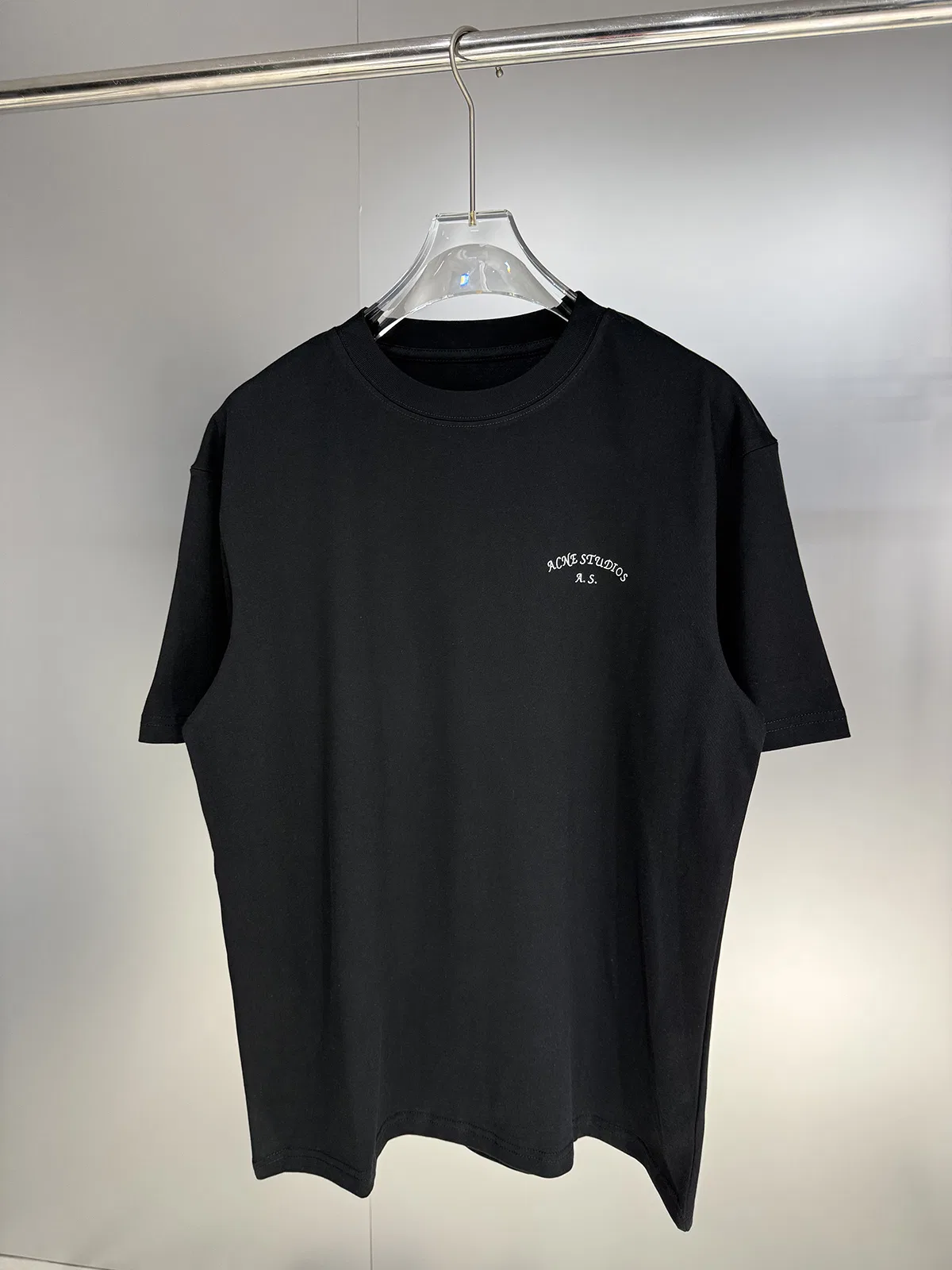 ACNE 27FW VRUKKZV 010 반팔티셔츠 3