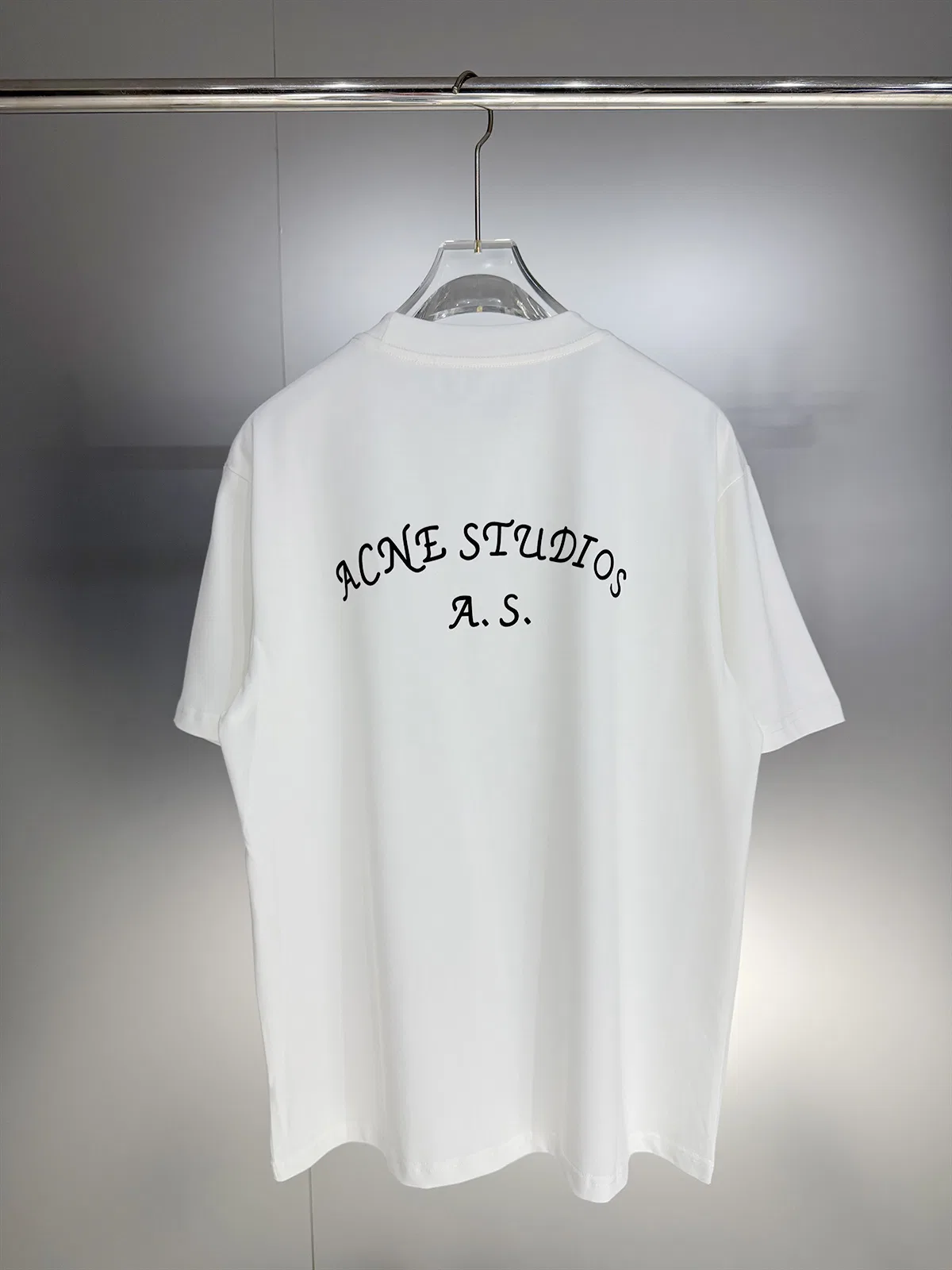 ACNE 27FW VRUKKZV 010 반팔티셔츠 6