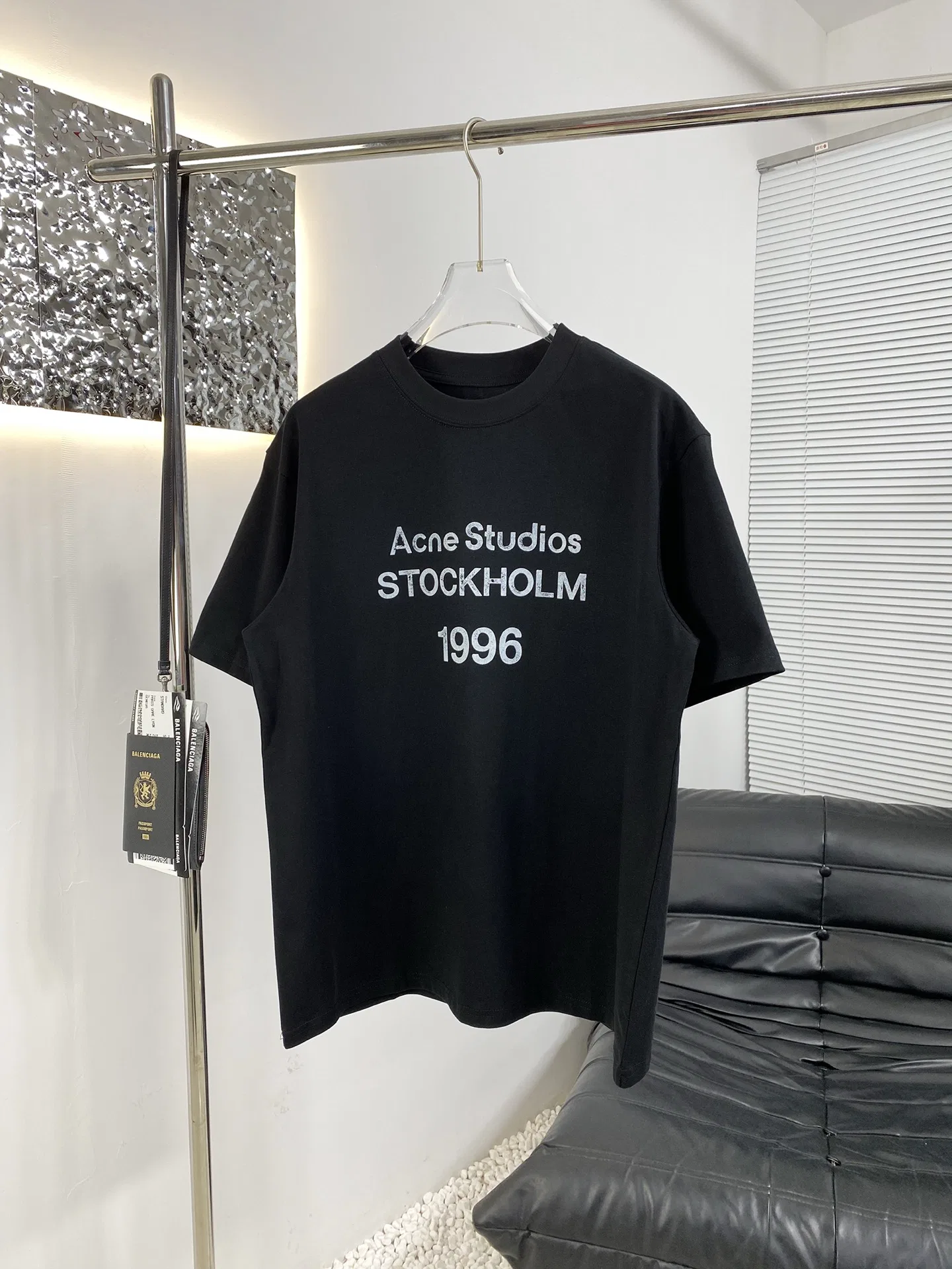 ACNE 27FW VRUKKZV 011 반팔티셔츠 3